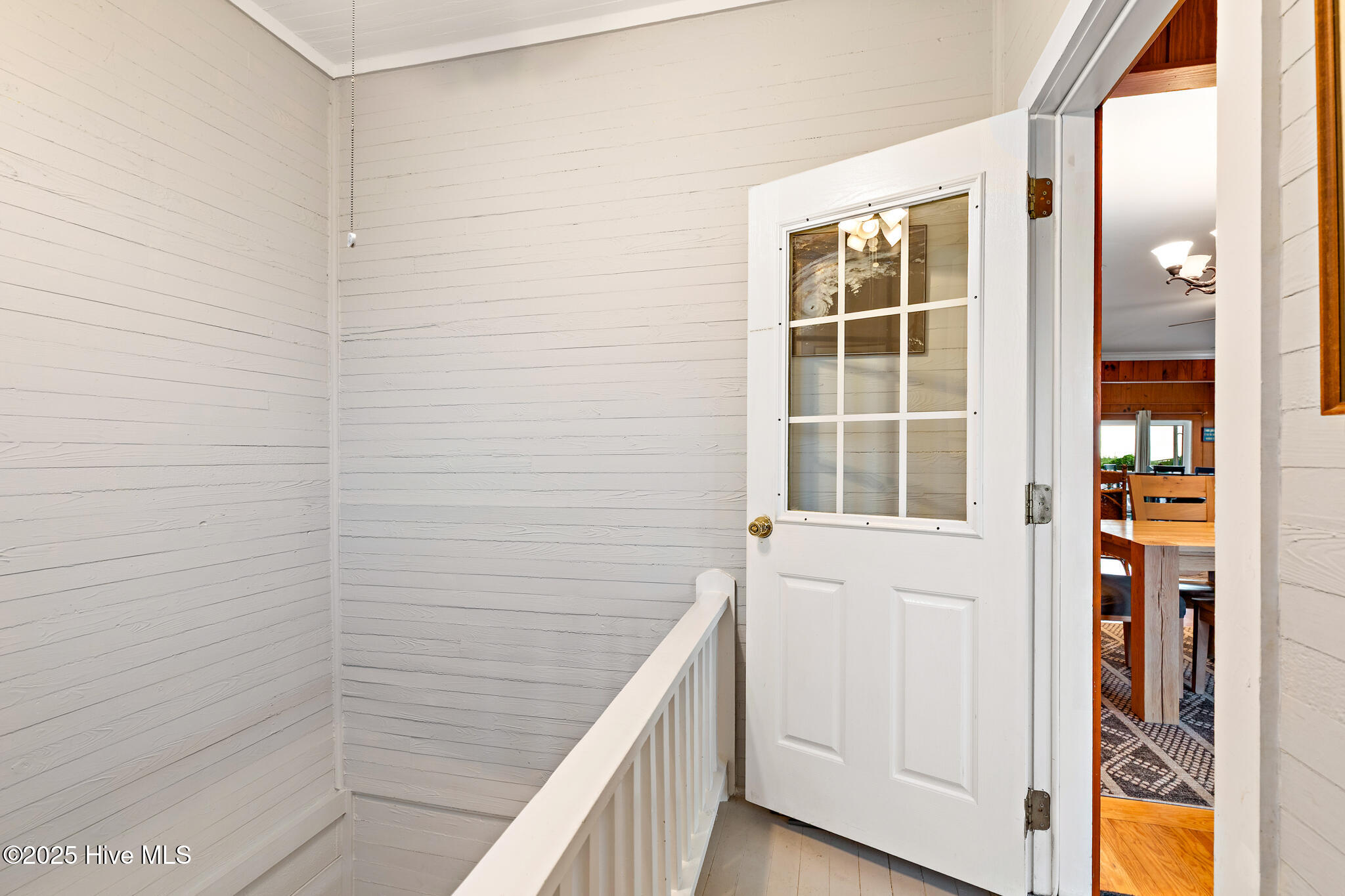 100531510 | Photo 42