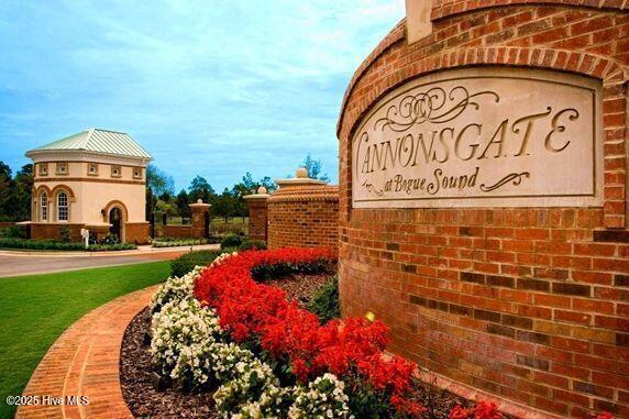 739 Cannonsgate Drive, Newport, NC, 28570