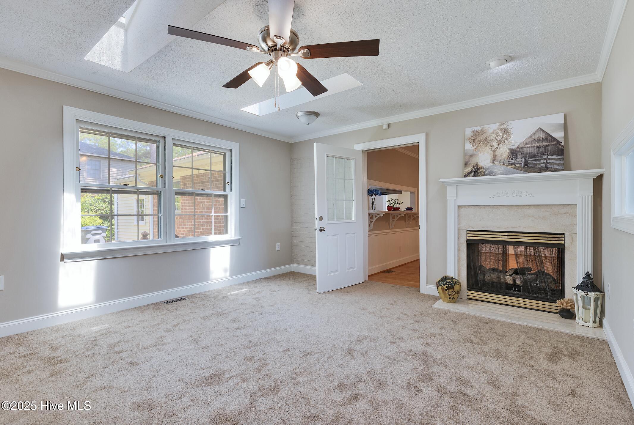 In Law Suite Flex Rm