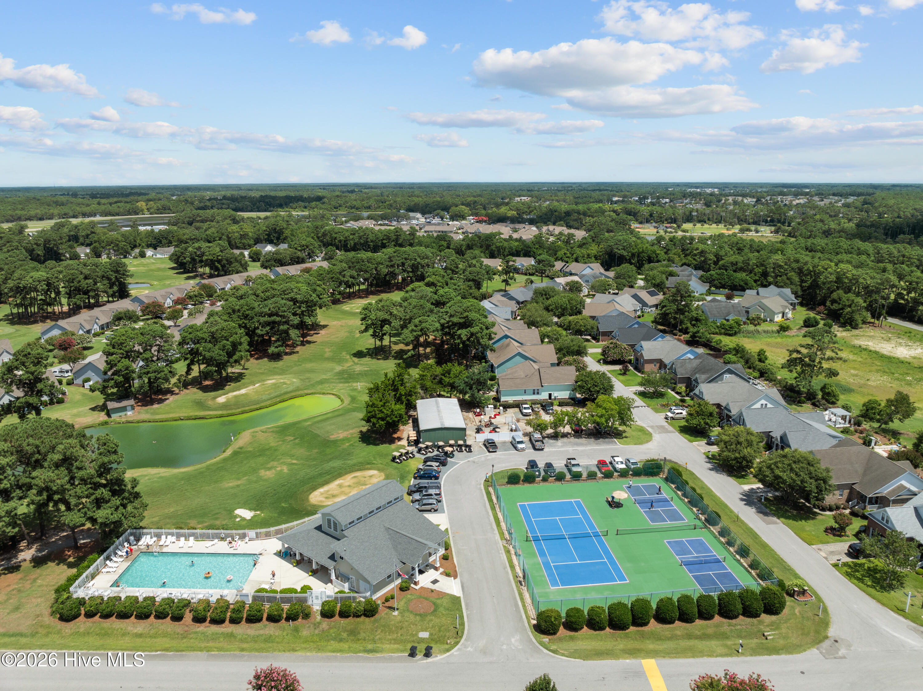 100570621 | Photo 44