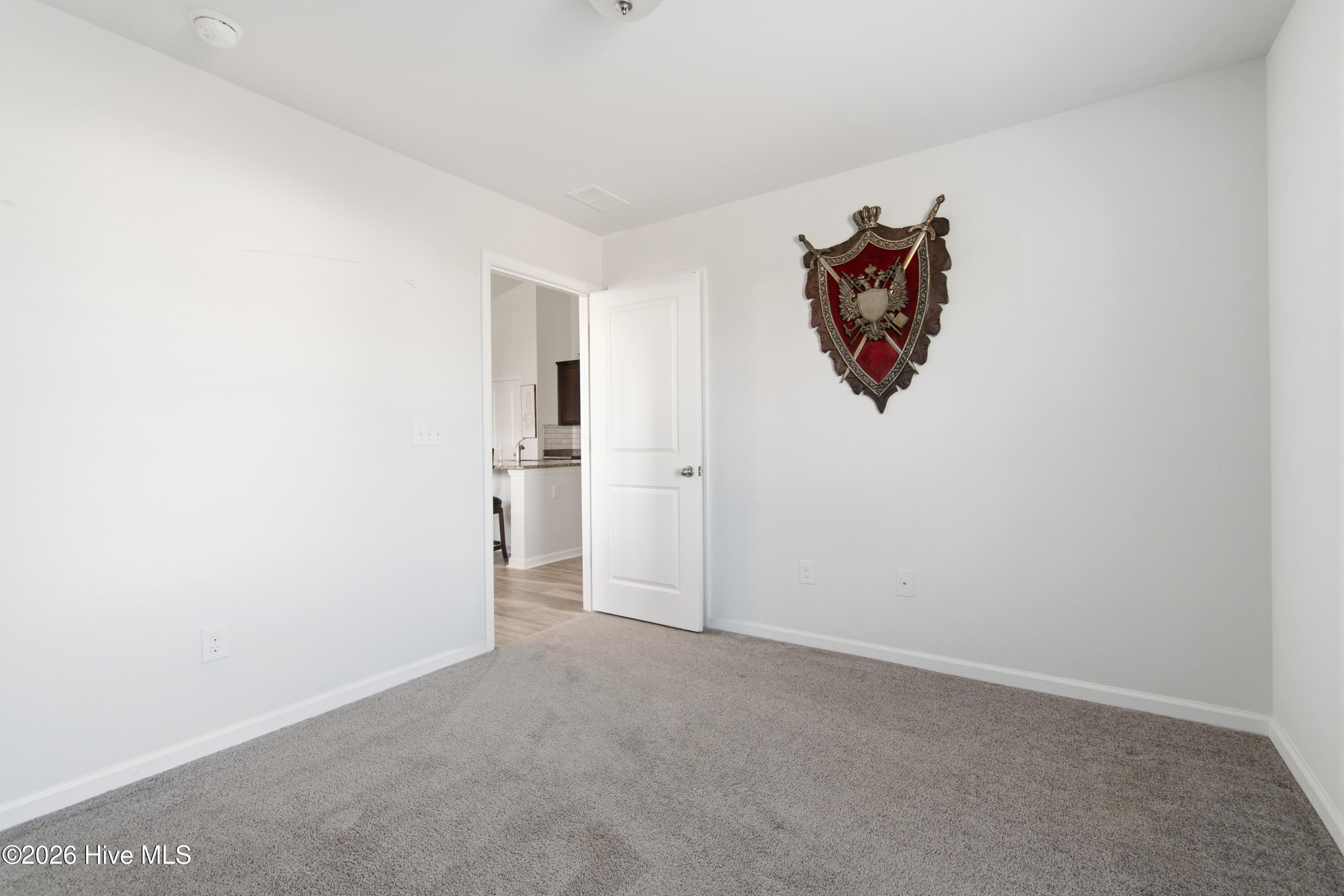 100554412 | Photo 16