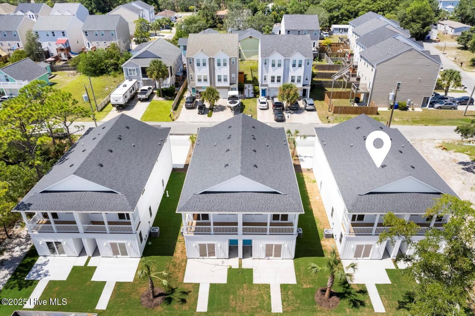 100522420 | Photo 20