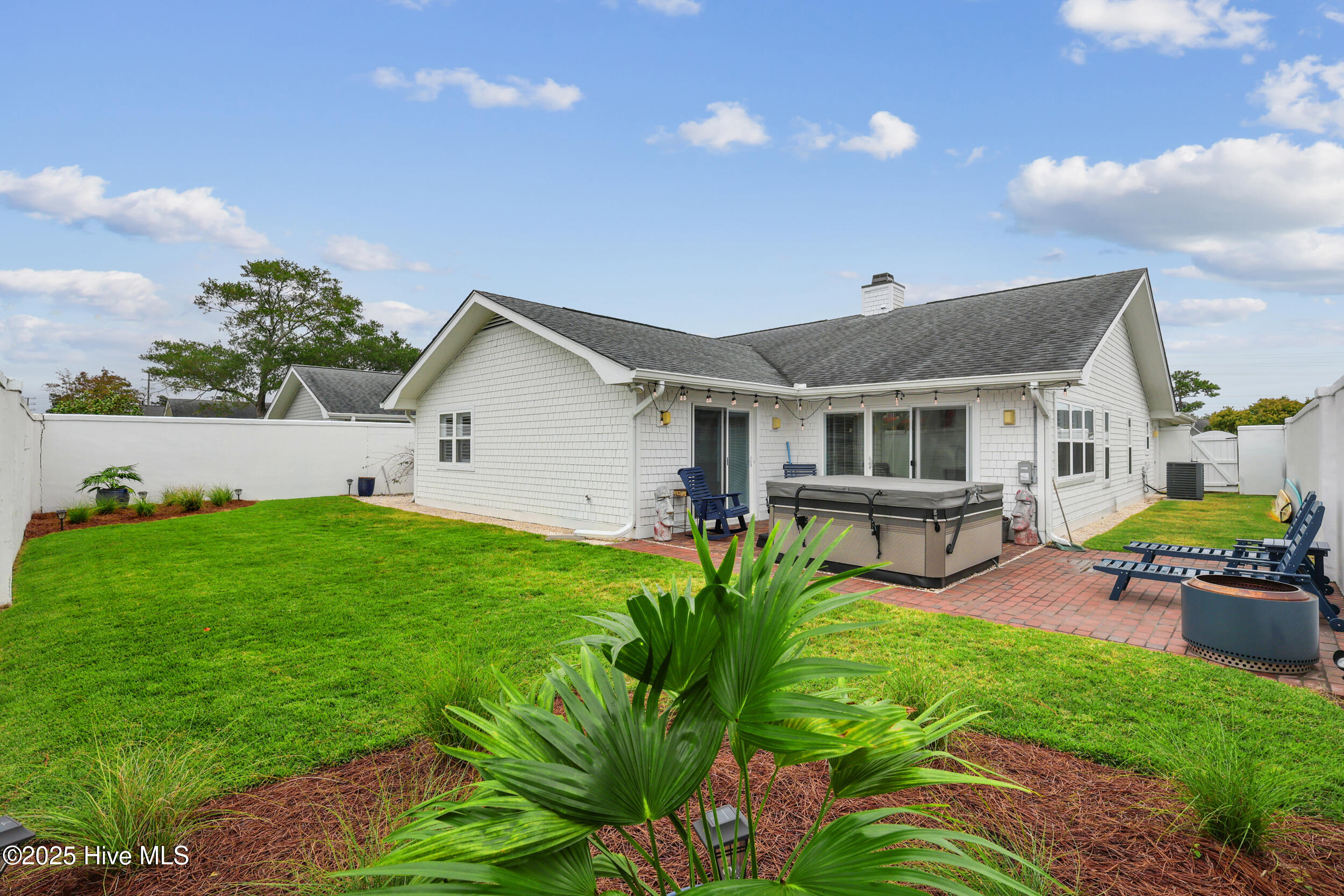 100536541 | Photo 28