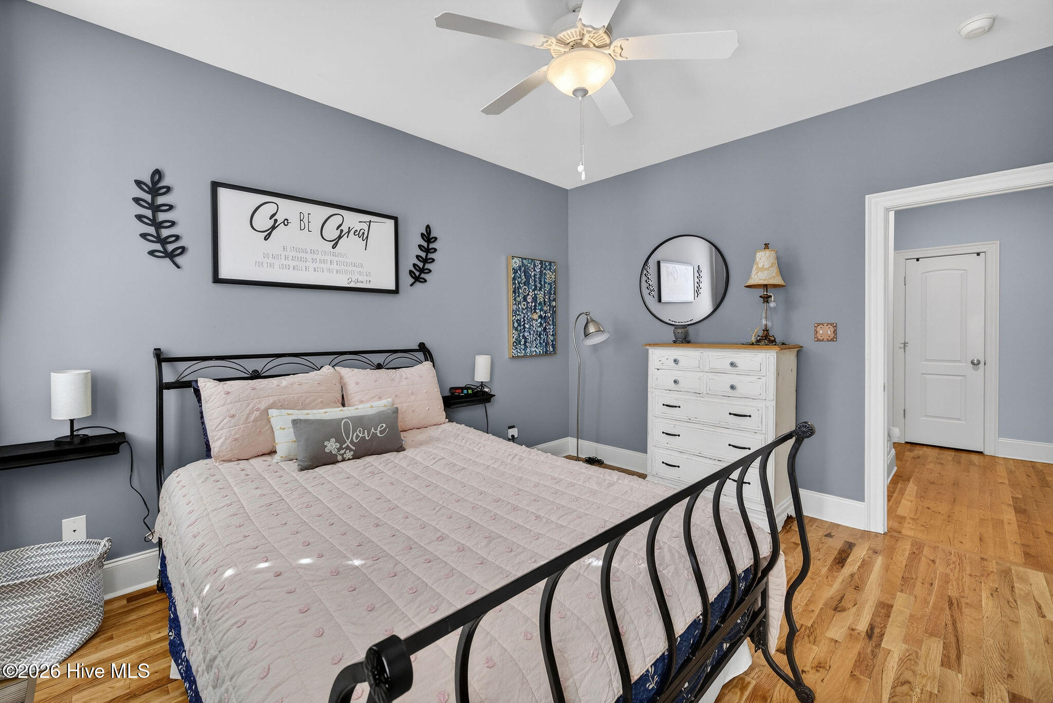 100547469 | Photo 32