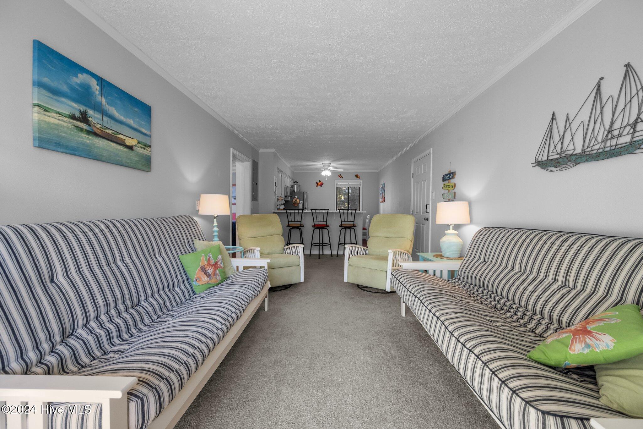 100480153 | Photo 10