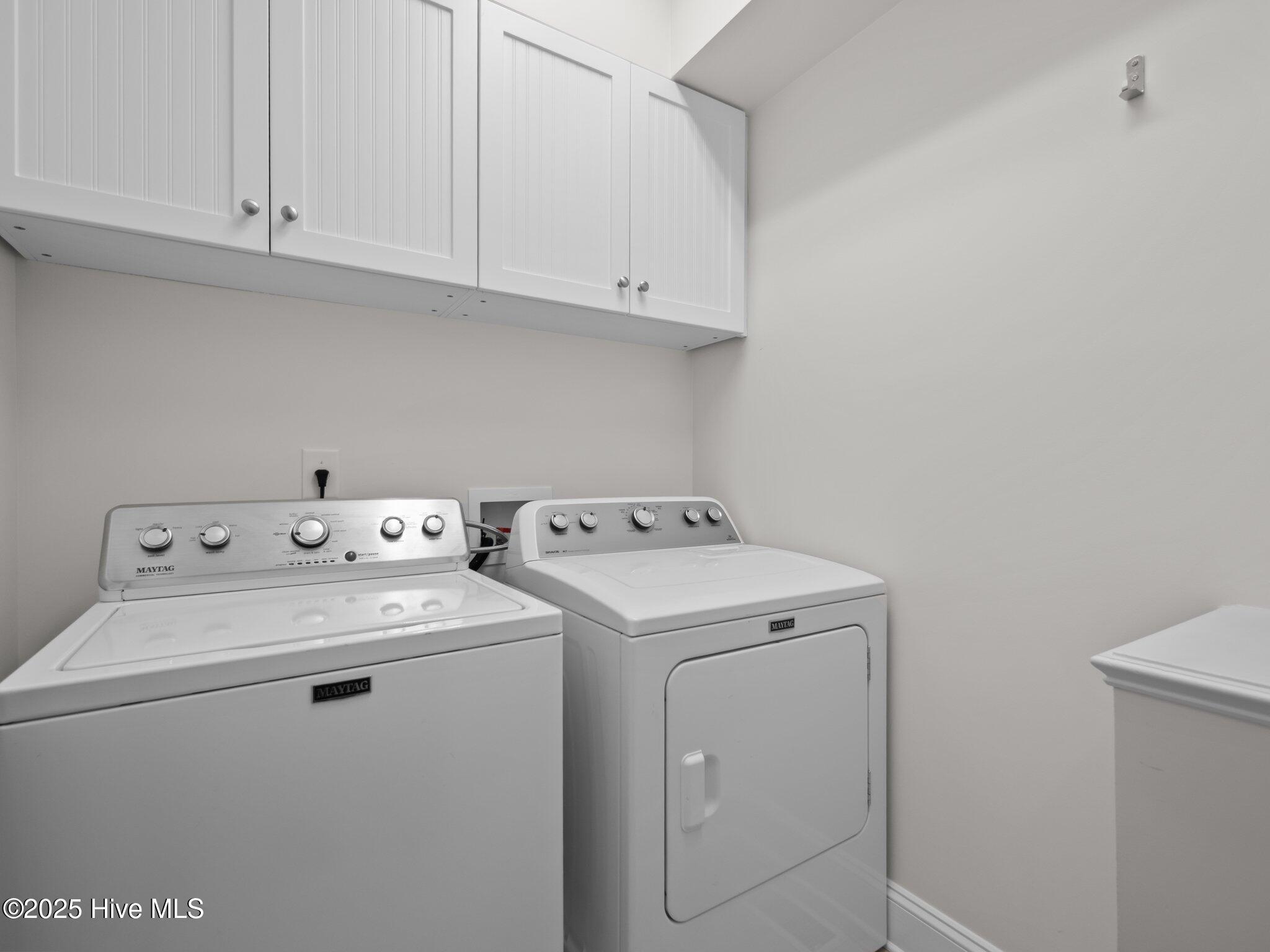 100518679 | Photo 34