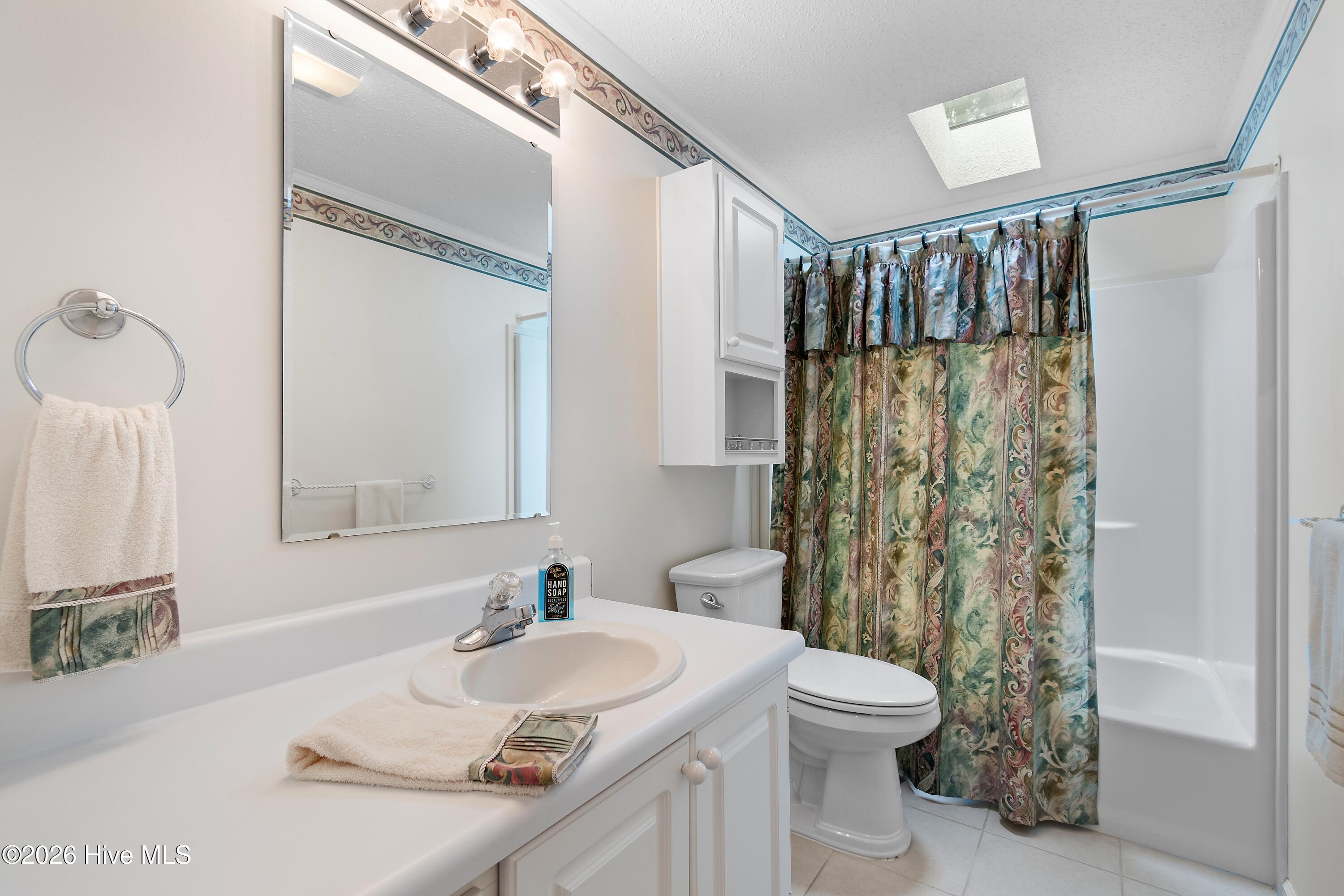 100585837 | Photo 27