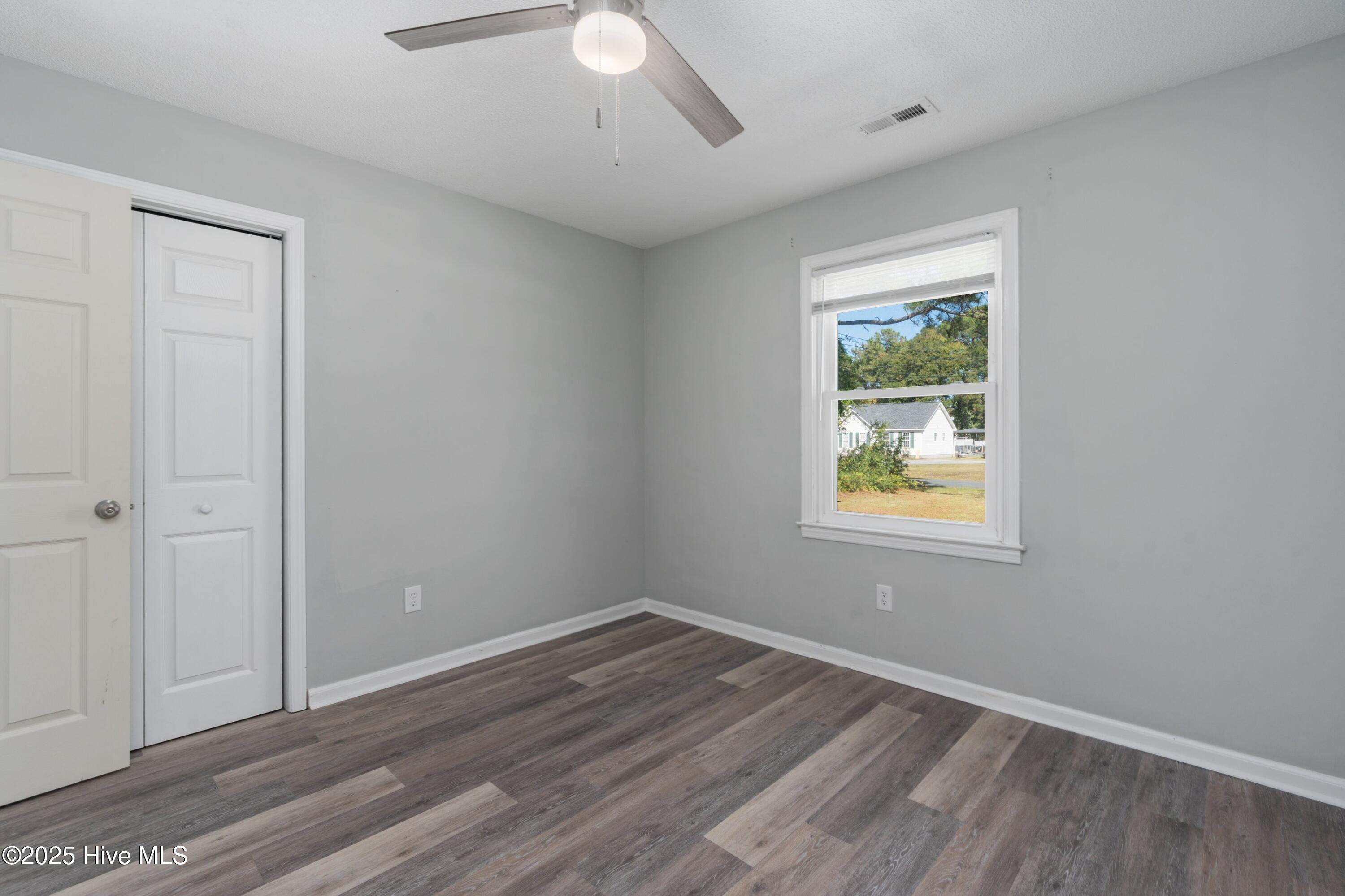 100539708 | Photo 36