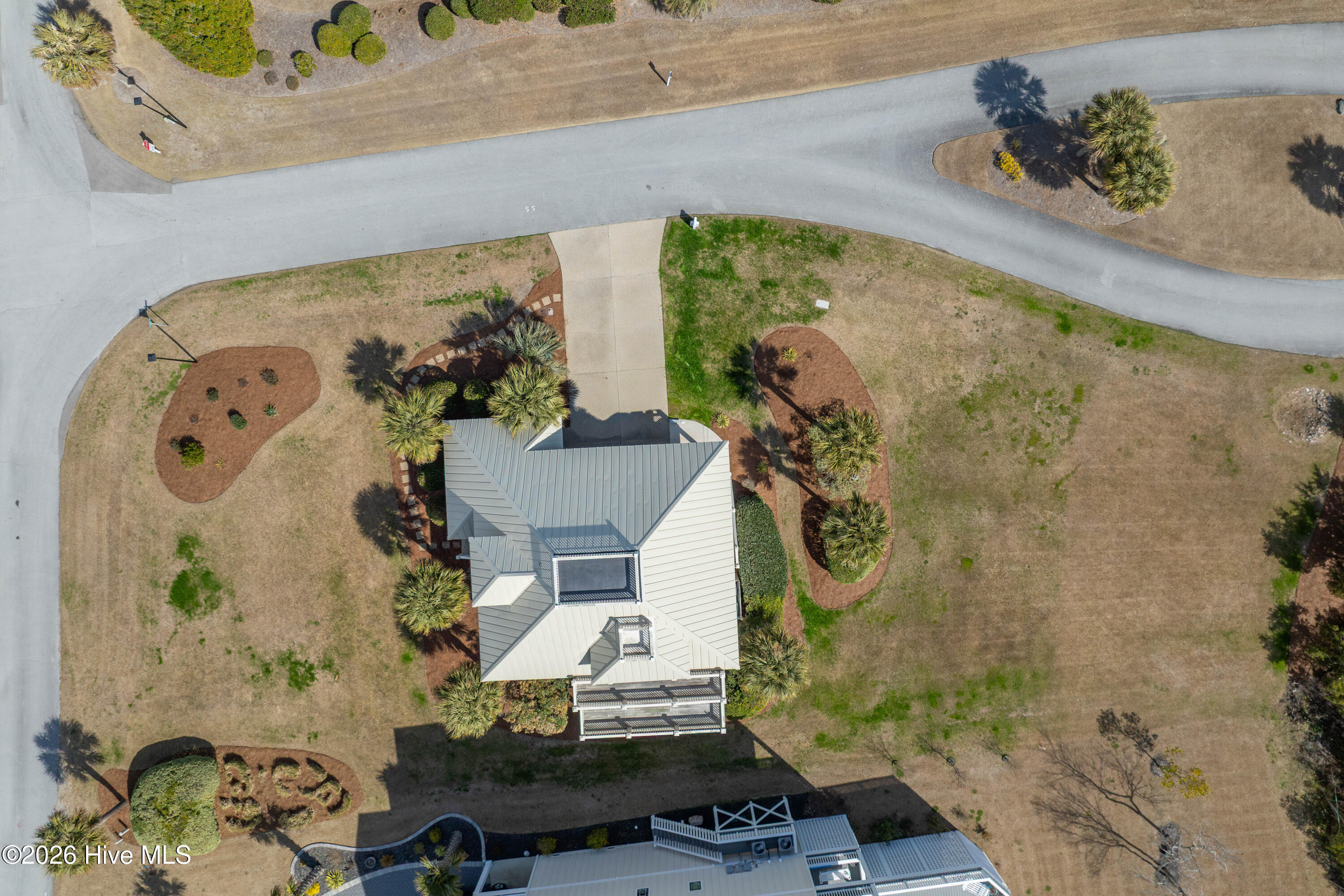 100558828 | Photo 25