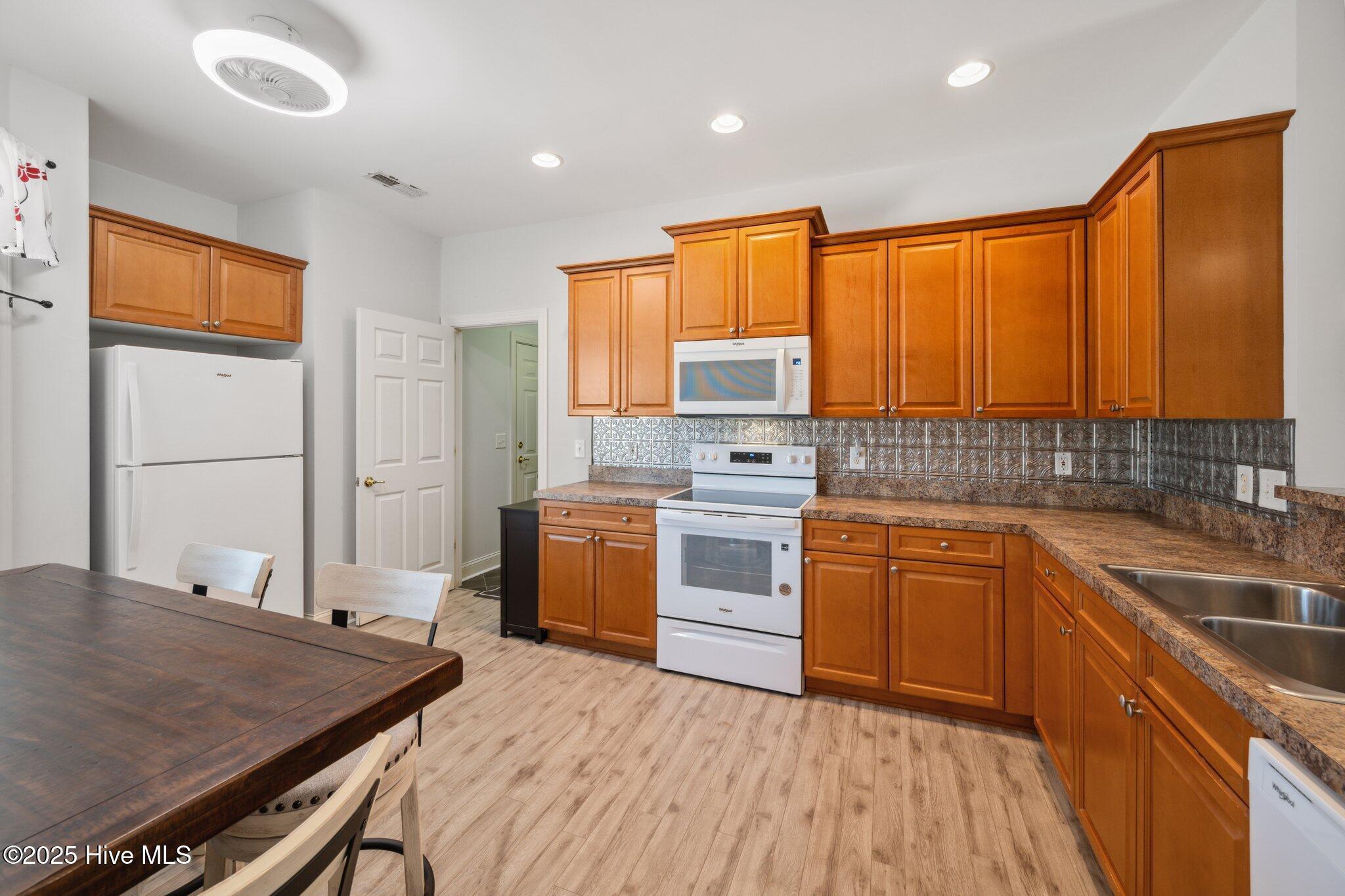 10-web-or-mls-DSC_1182