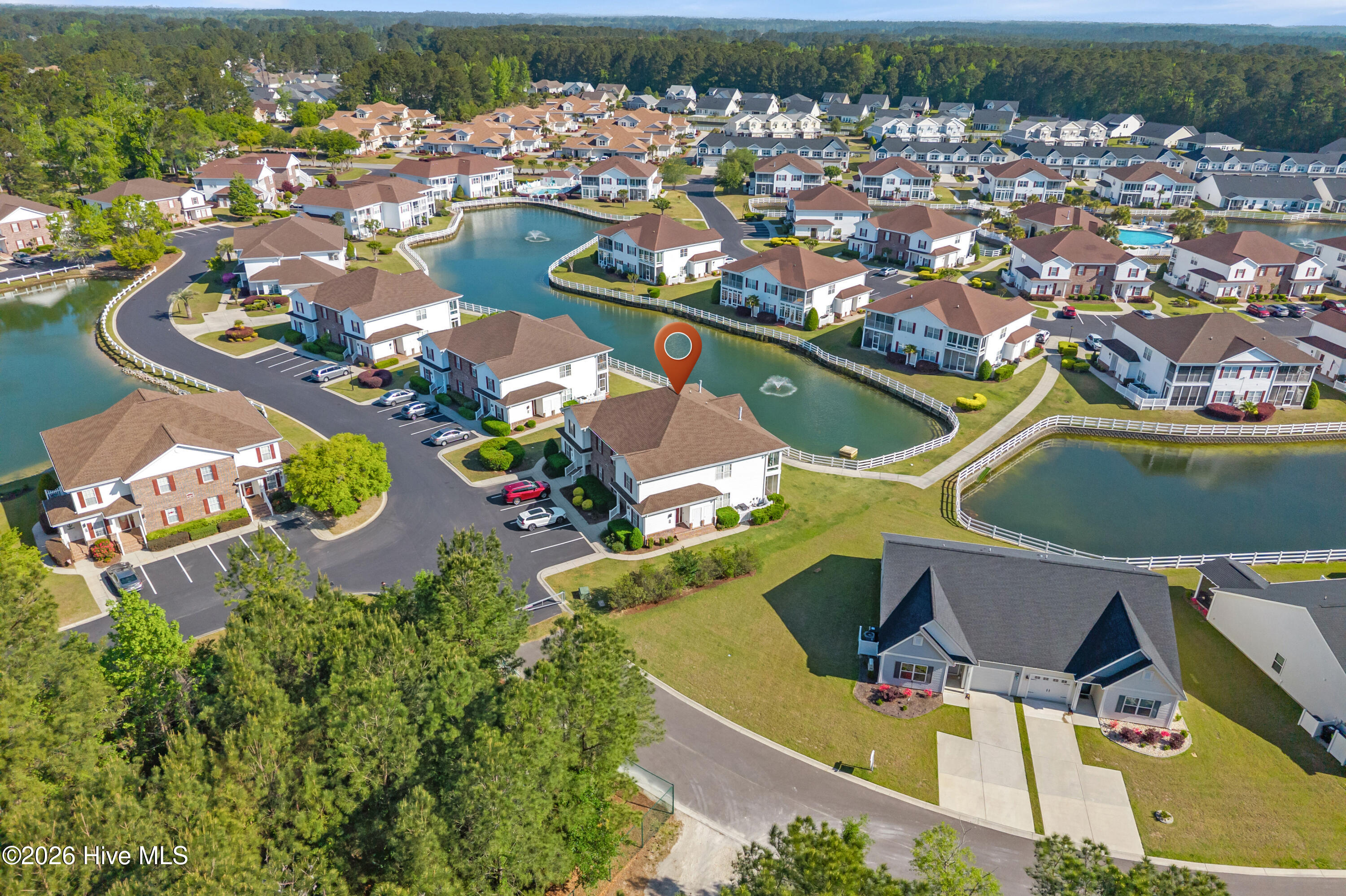 100567546 | Photo 38