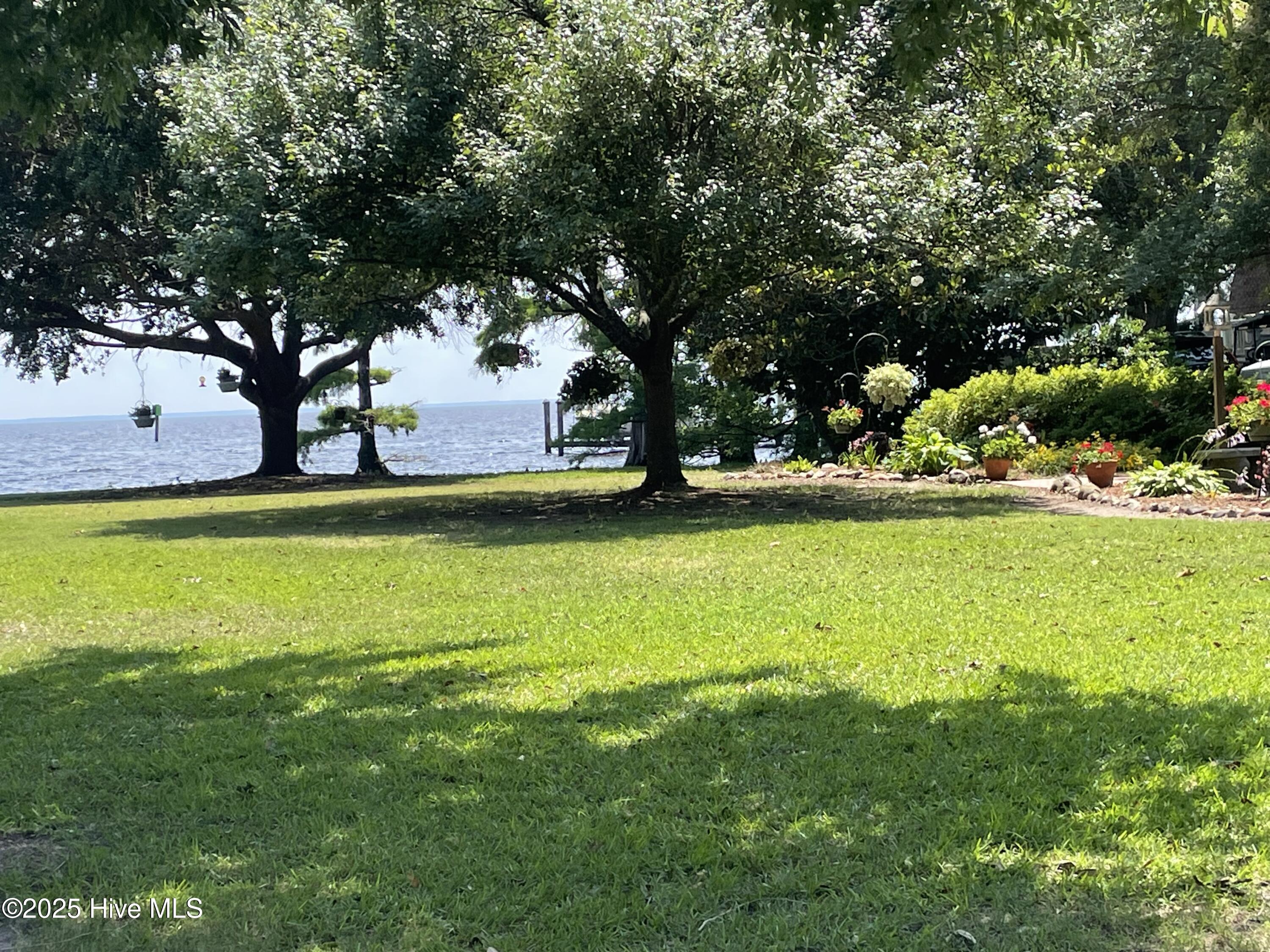 102 W Eden Street, Edenton, NC, 27932