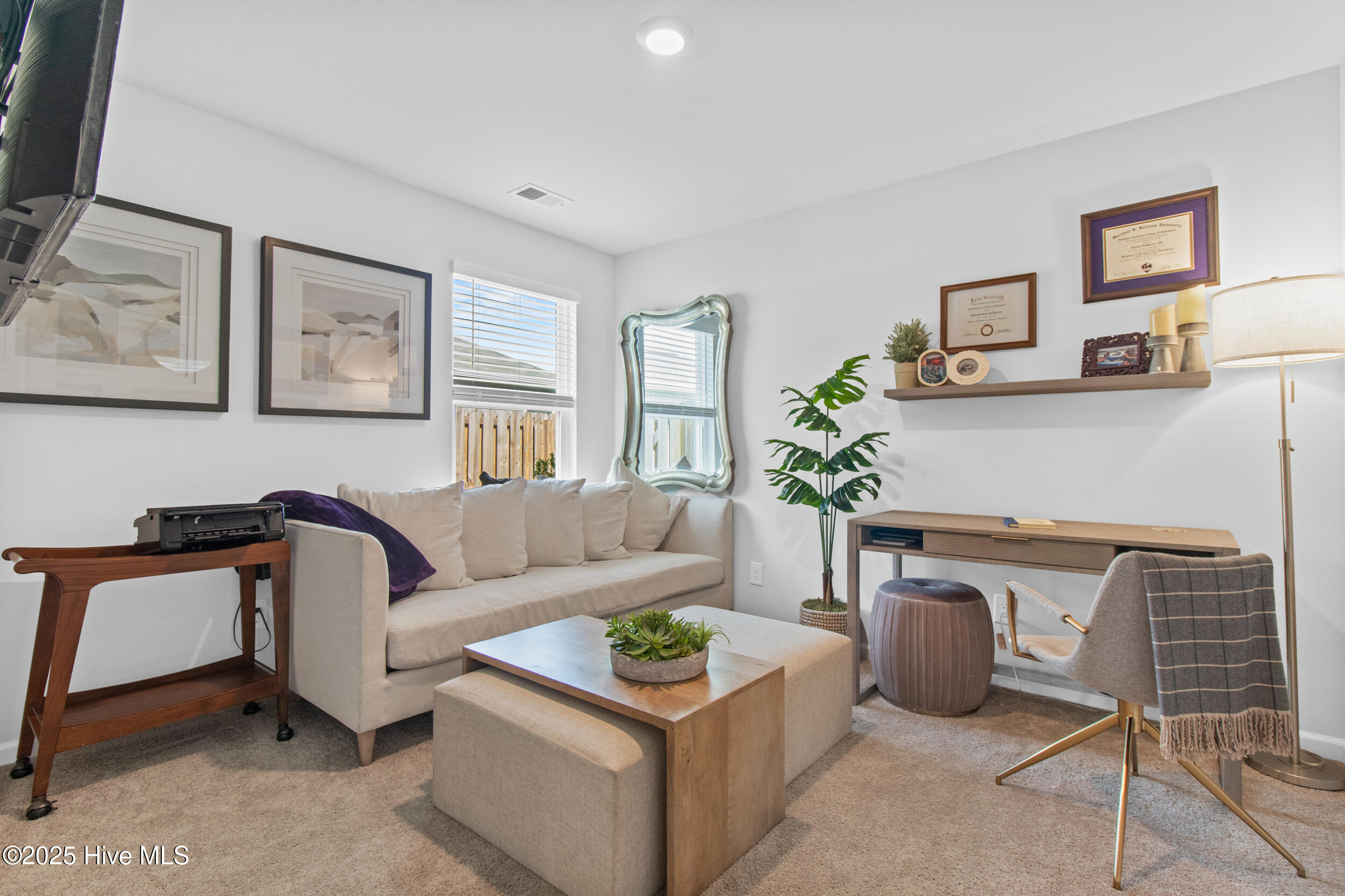 100533883 | Photo 29