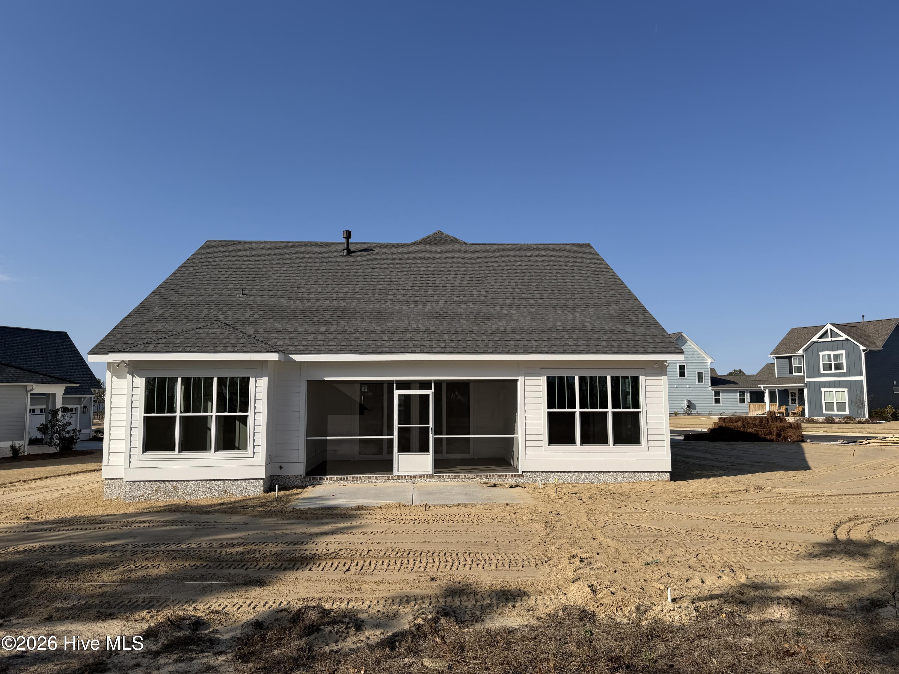 100532147 | Photo 40