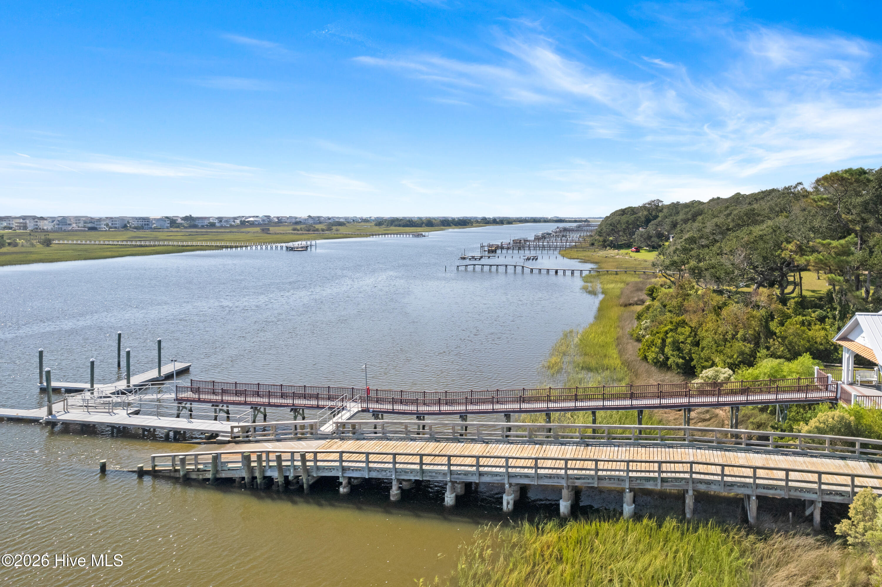 100549939 | Photo 17