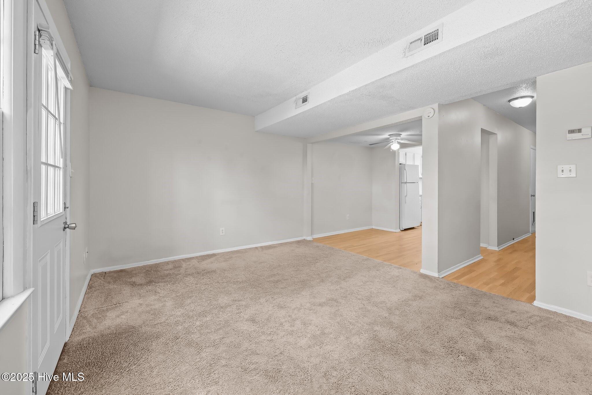 139 King George Court, Jacksonville, NC 28546 – photo 13: 13-web-or-mls-139 King George Court 027