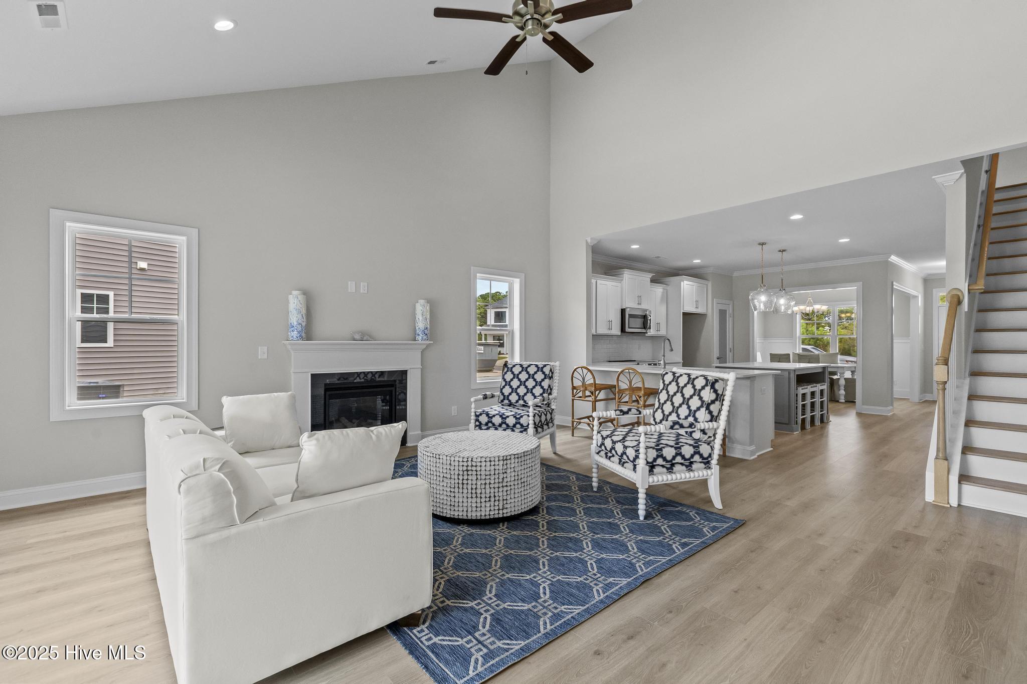 100511230 | Photo 13