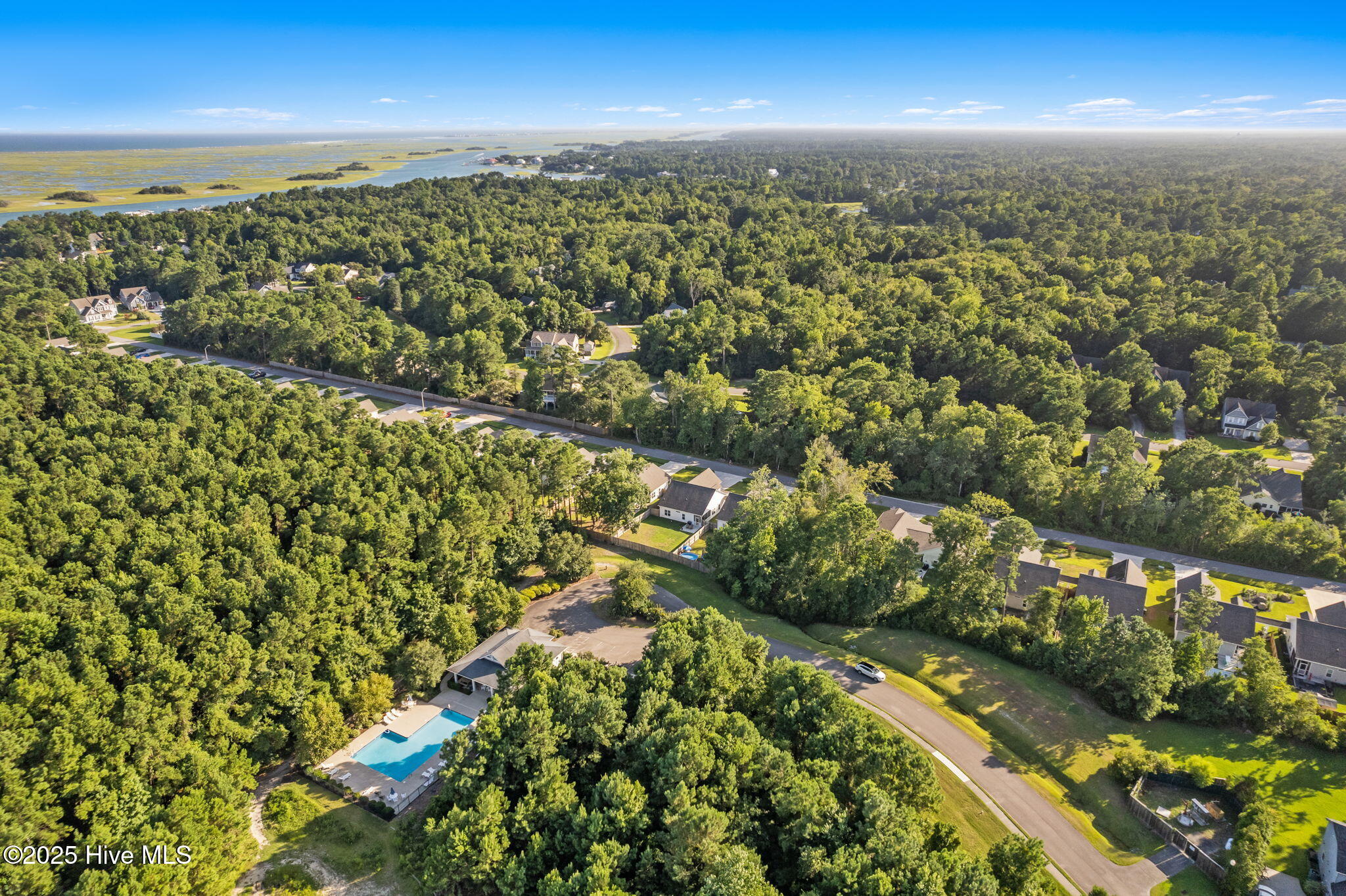 100521115 | Photo 69