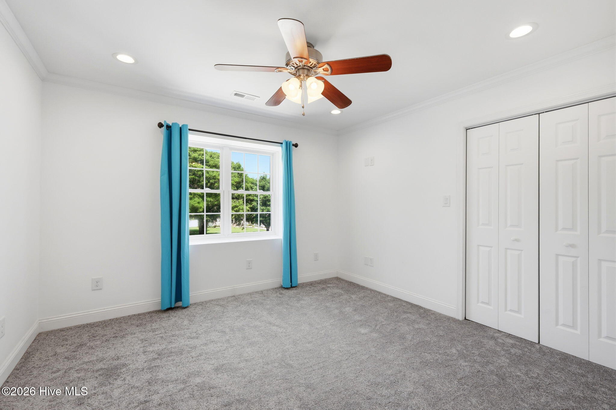 138 Yacht Club Drive,Newport