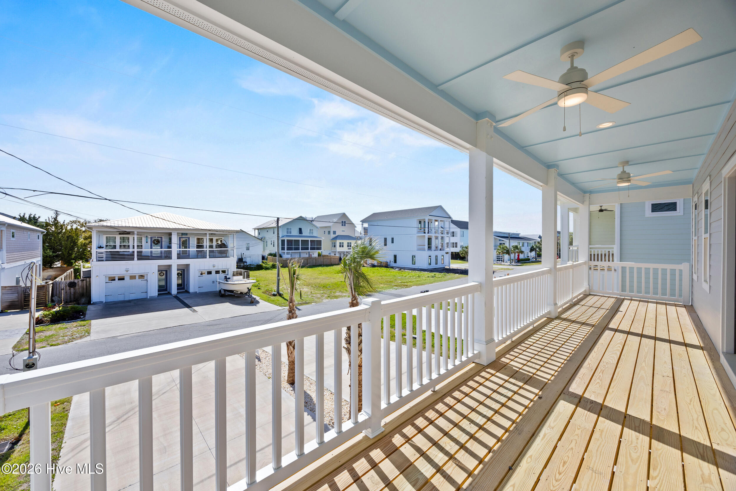 100545862 | Photo 13