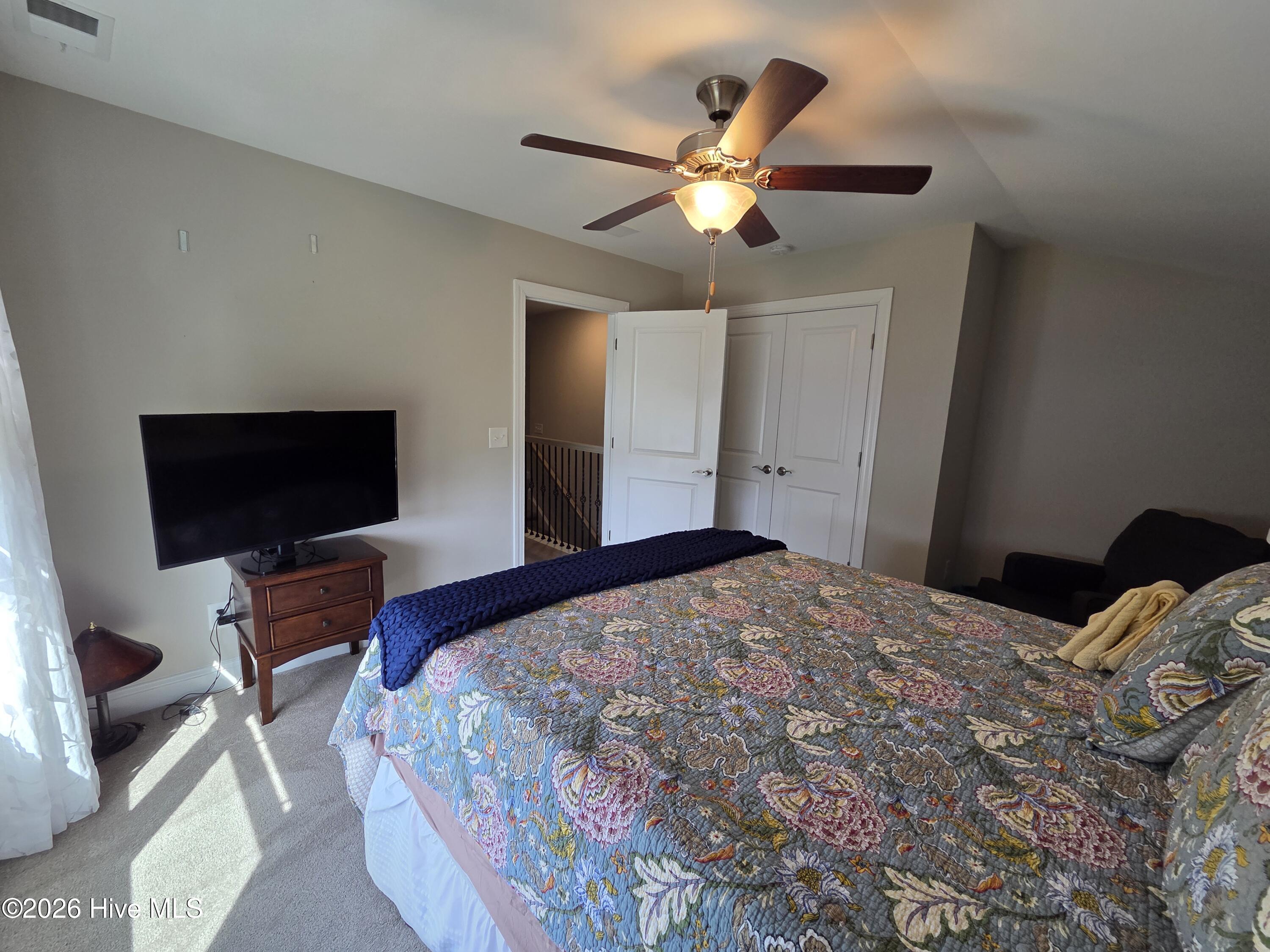 100566407 | Photo 39