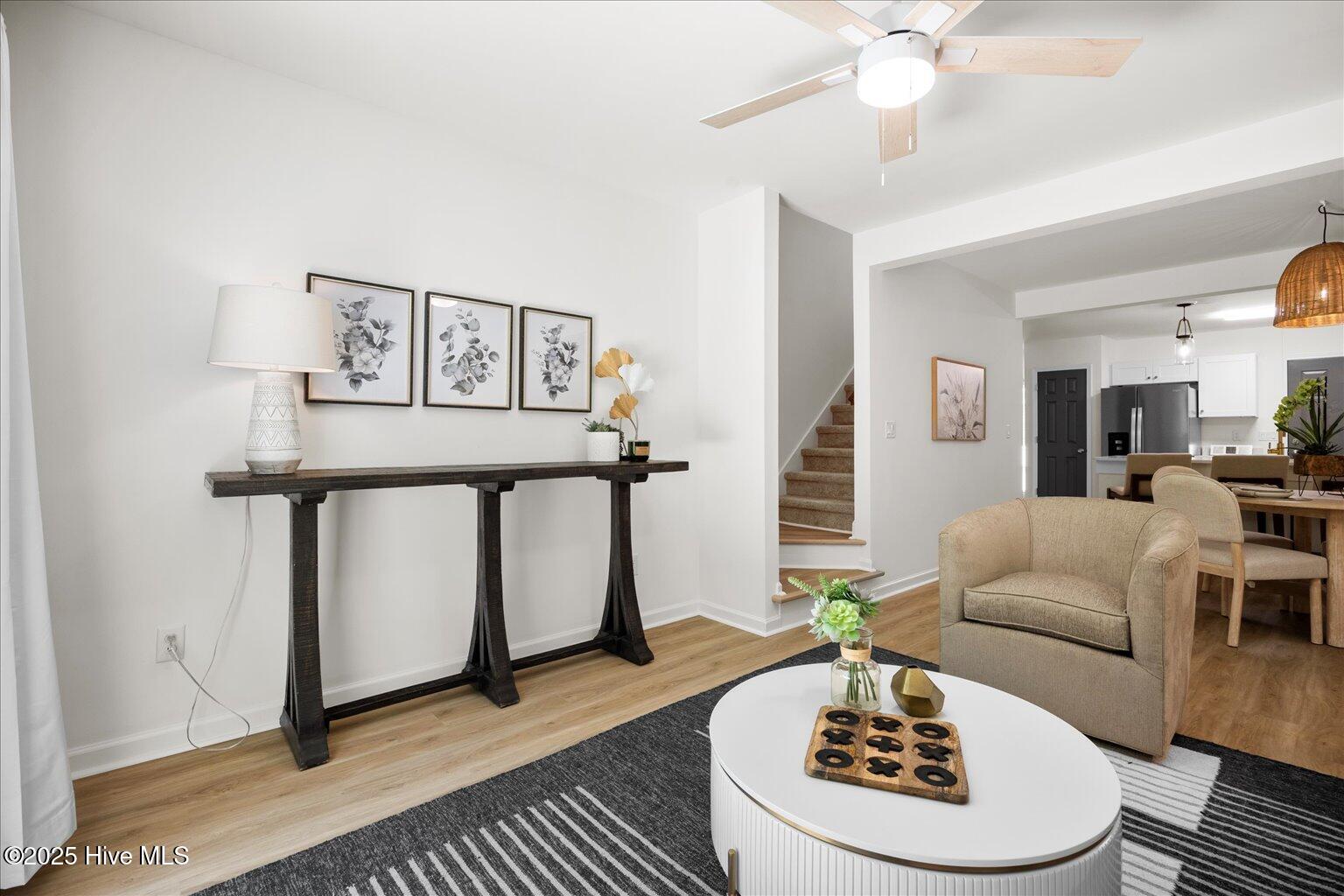 100522209 | Photo 12