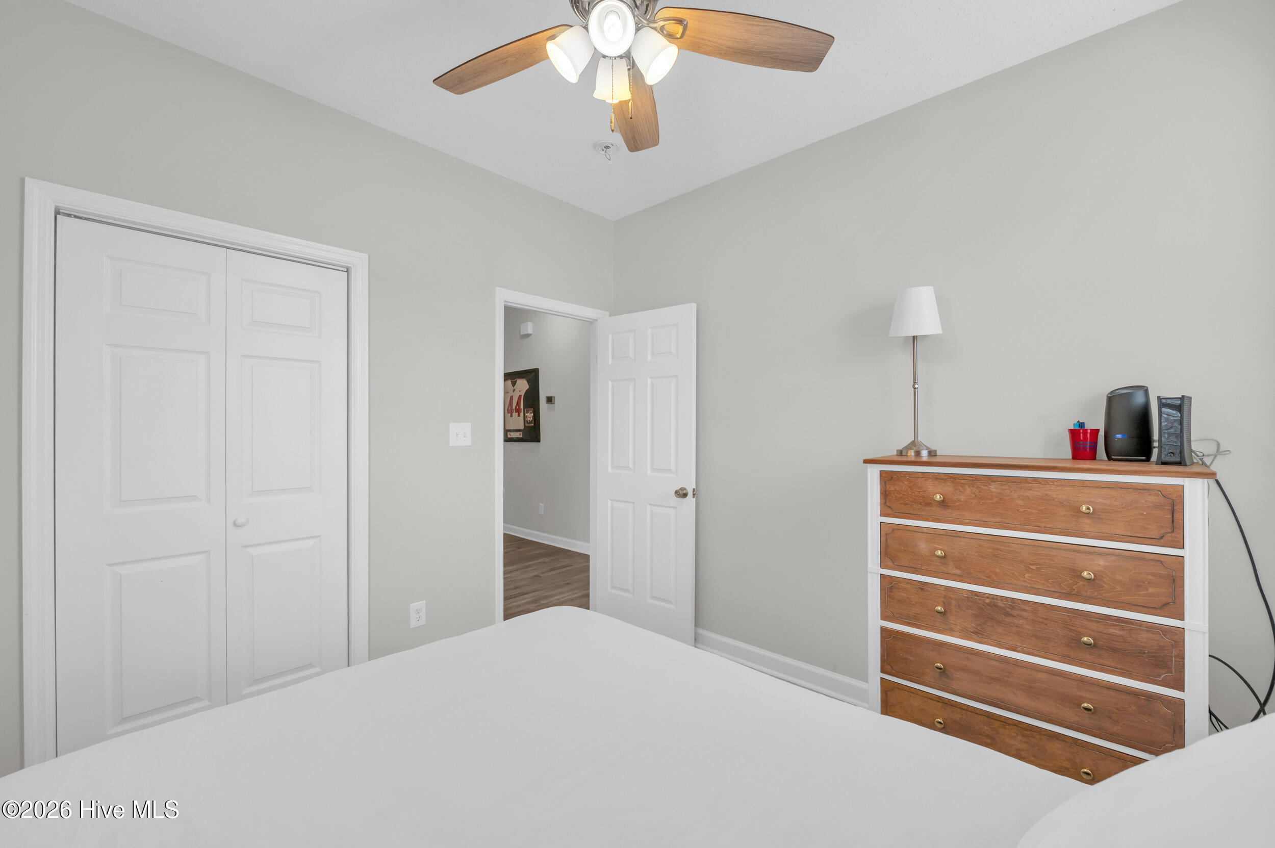 100554292 | Photo 23