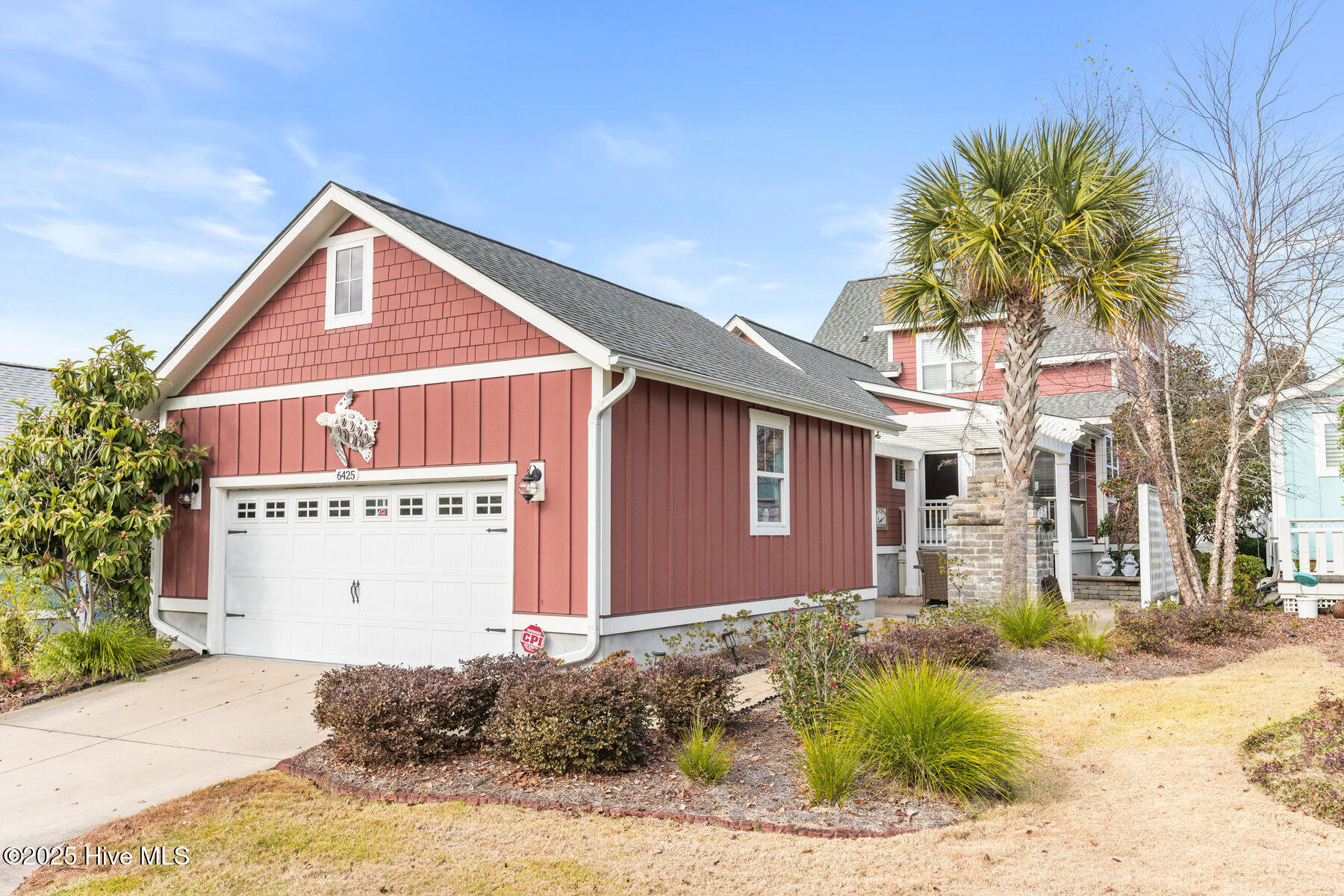 100544717 | Photo 44