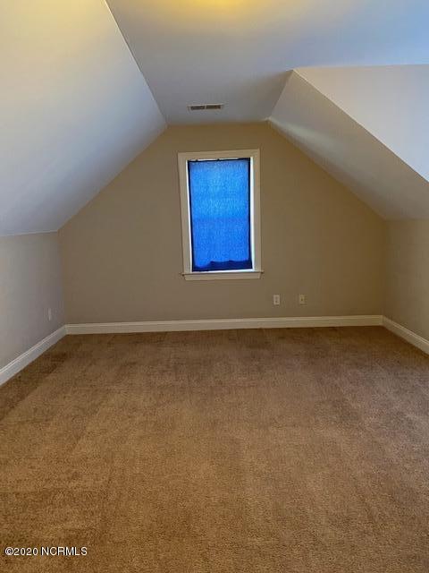 100532309 | Photo 28