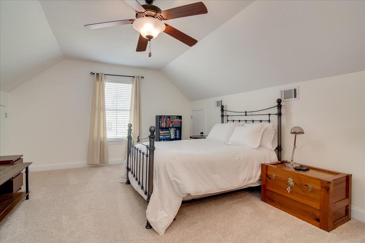 245 Oakbrook Drive