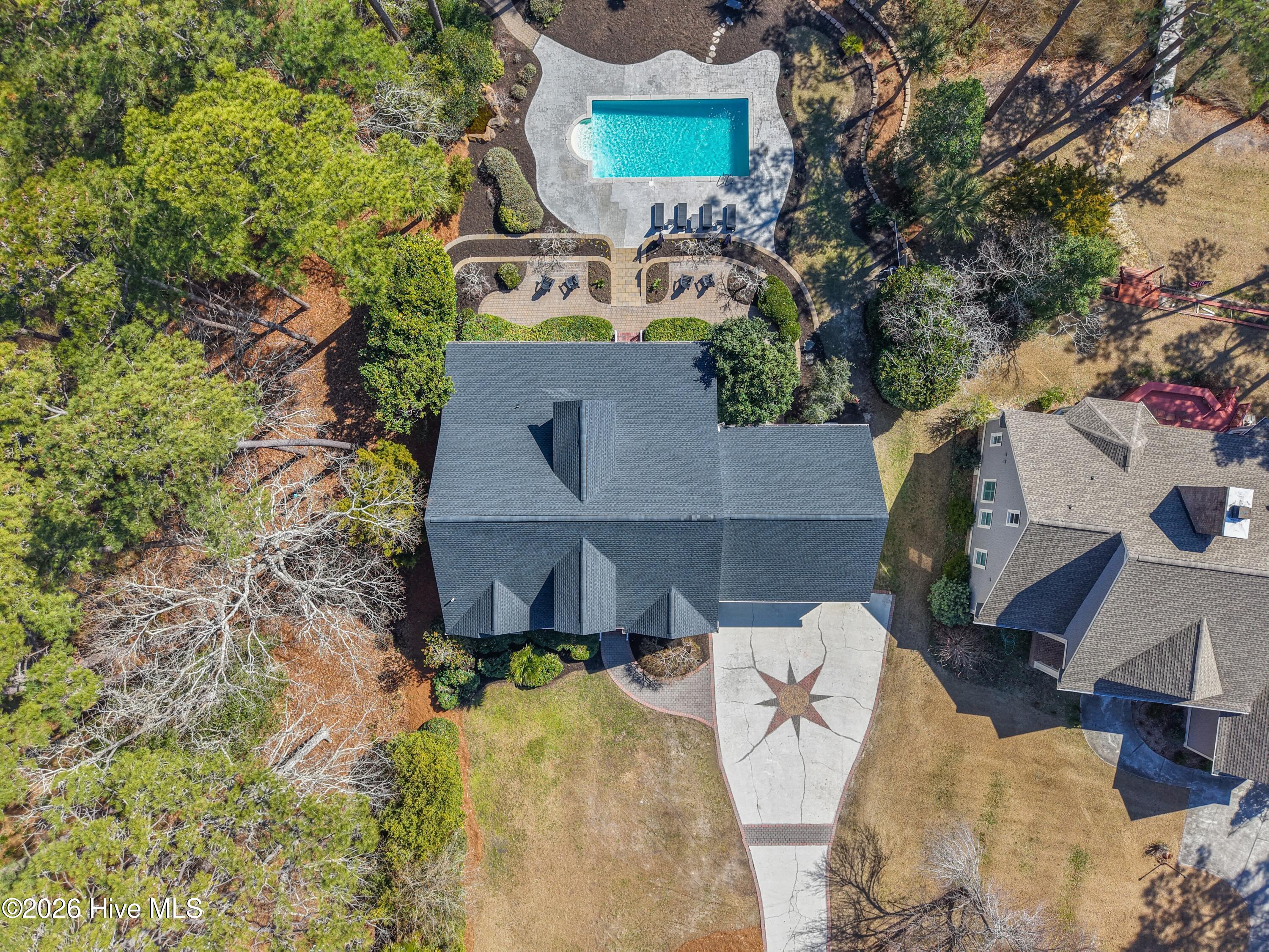 100556655 | Photo 79