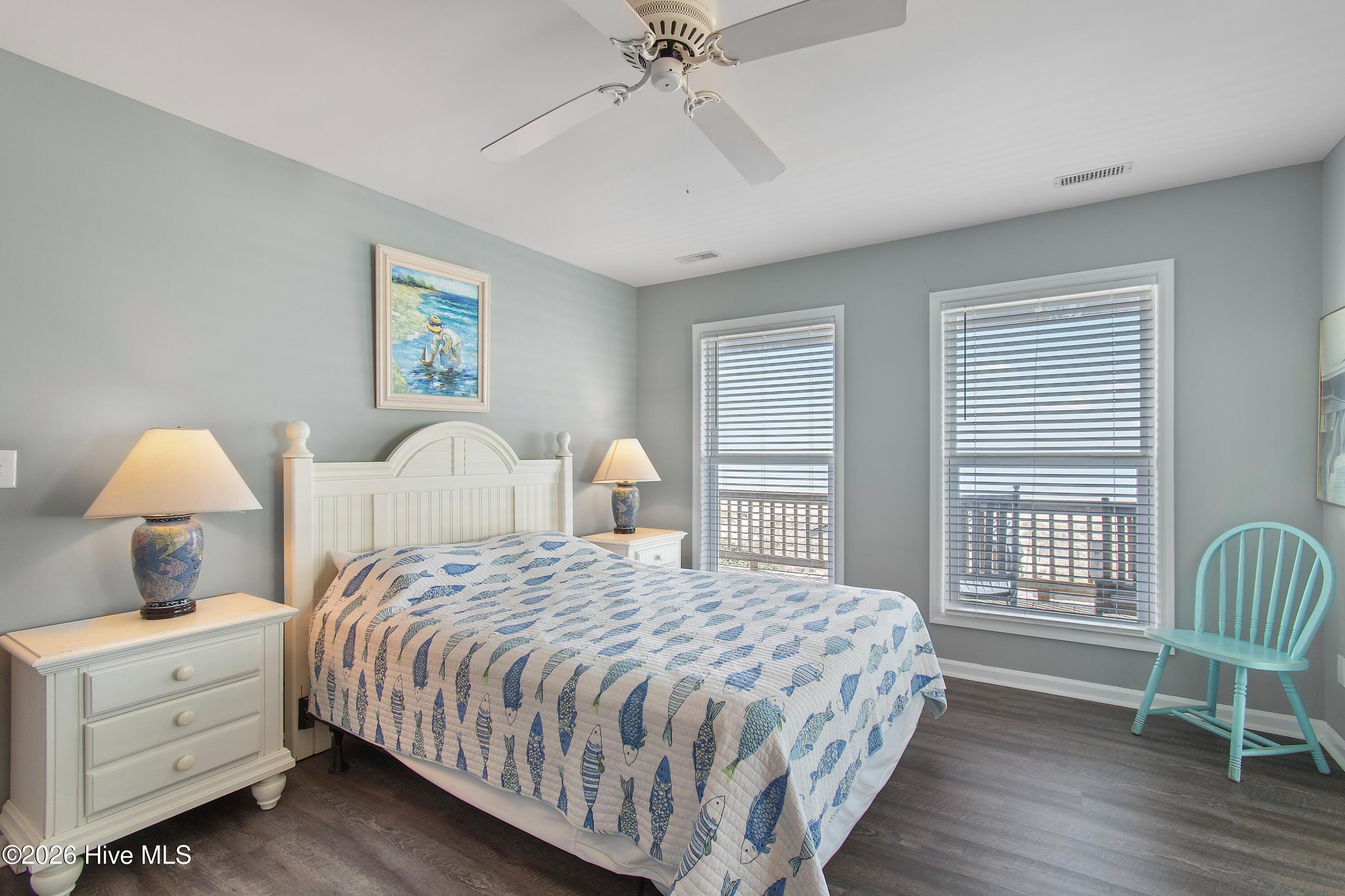 100566525 | Photo 41