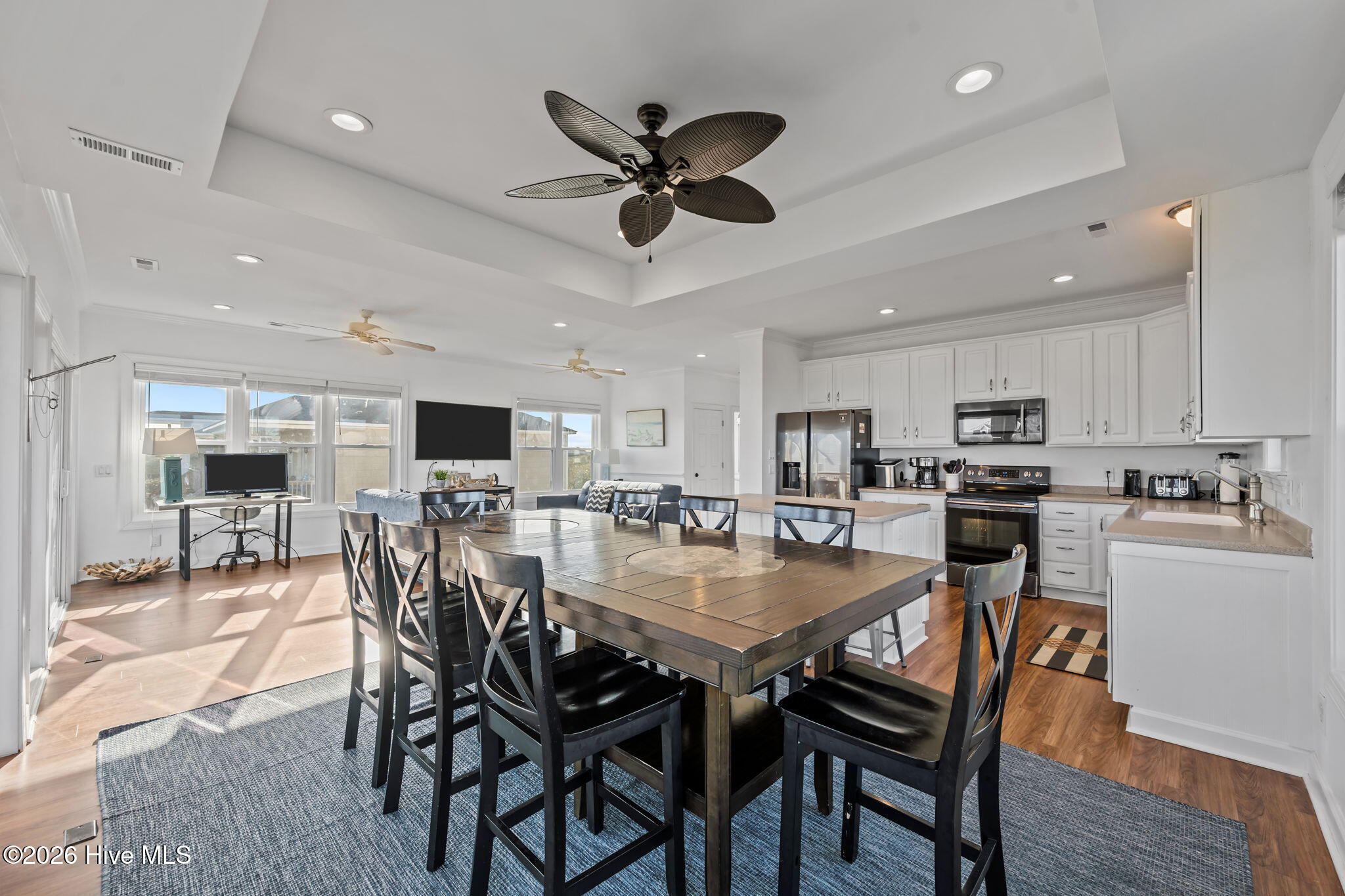 100565208 | Photo 19