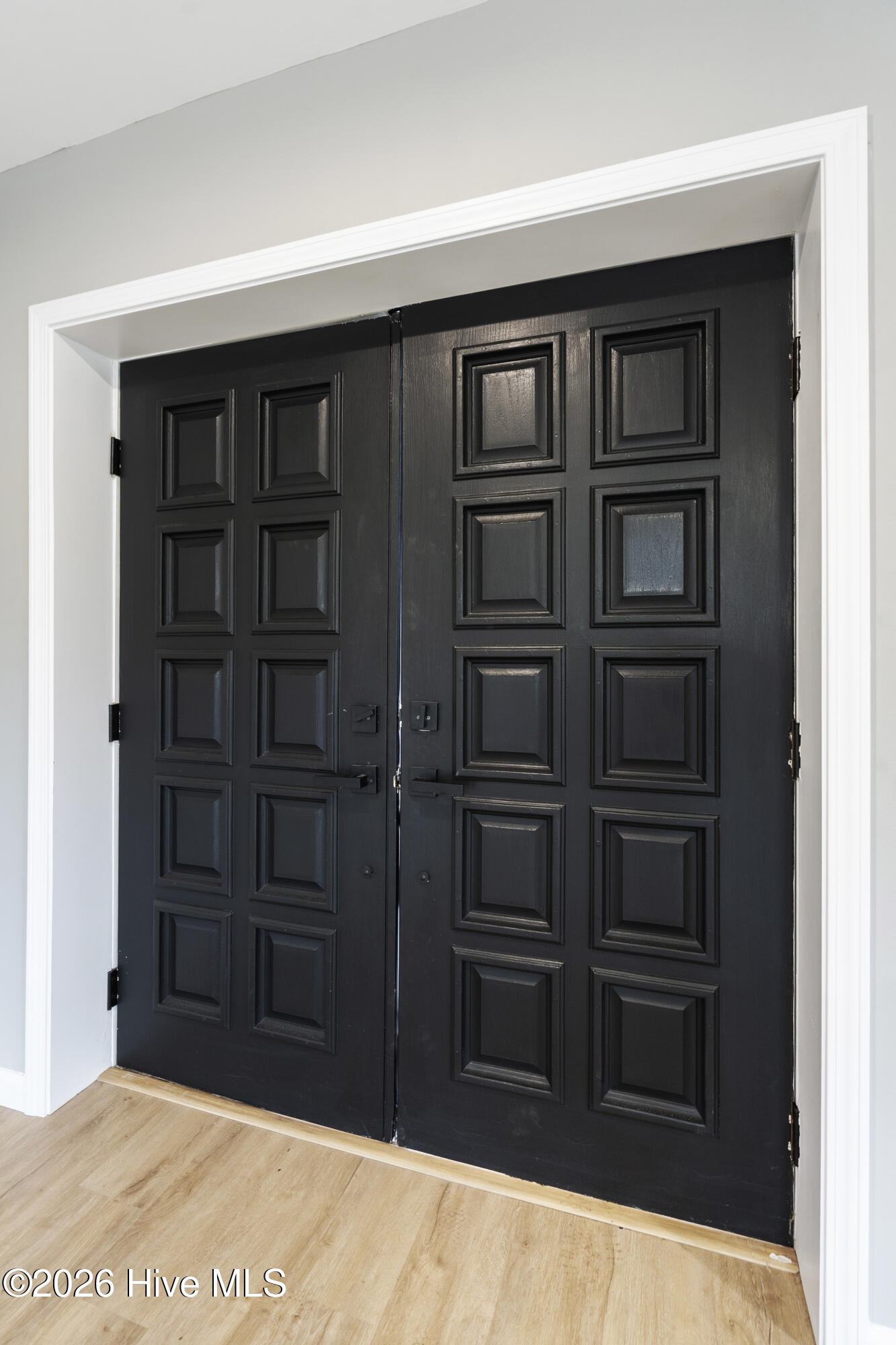 100556703 | Photo 13