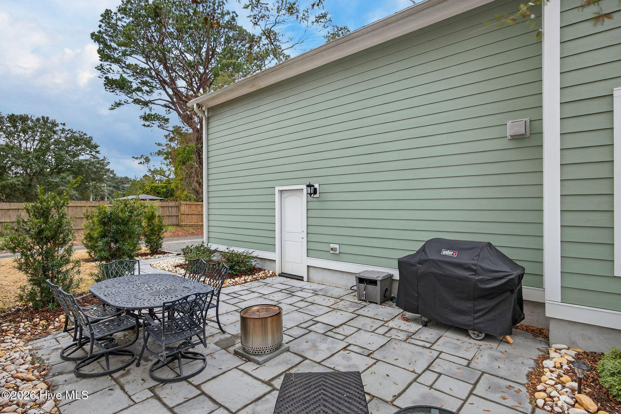 100552551 | Photo 47