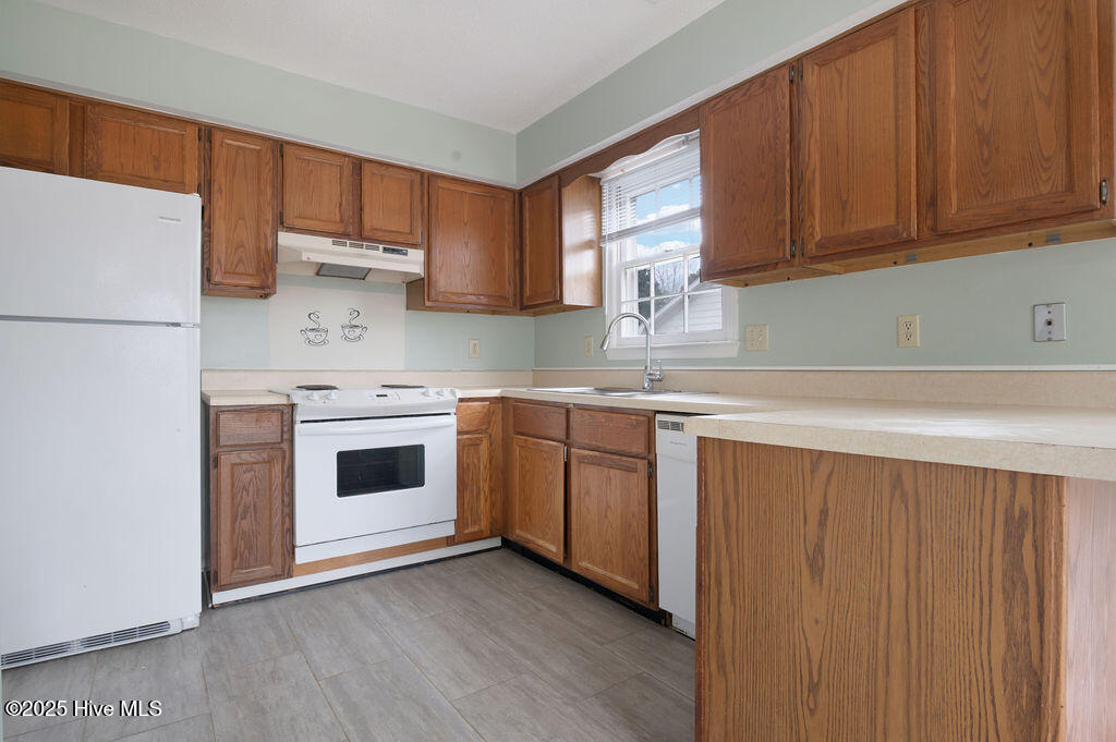 2218 Bridle Trail,Midway Park