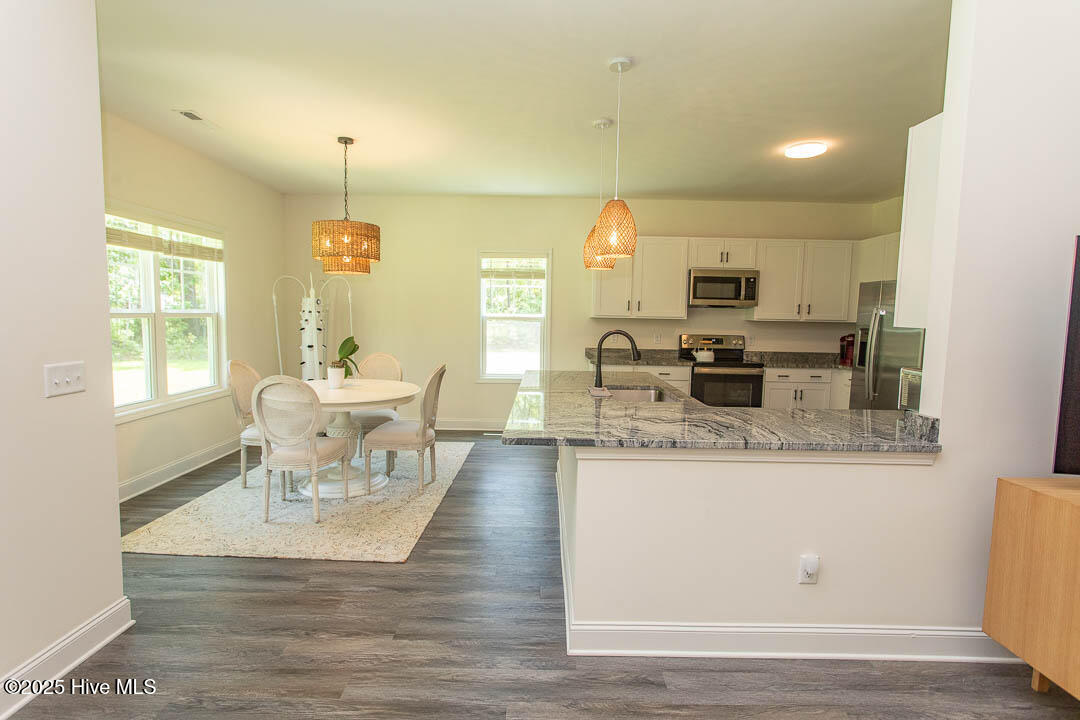 100541547 | Photo 12