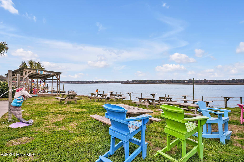 100551471 | Photo 36