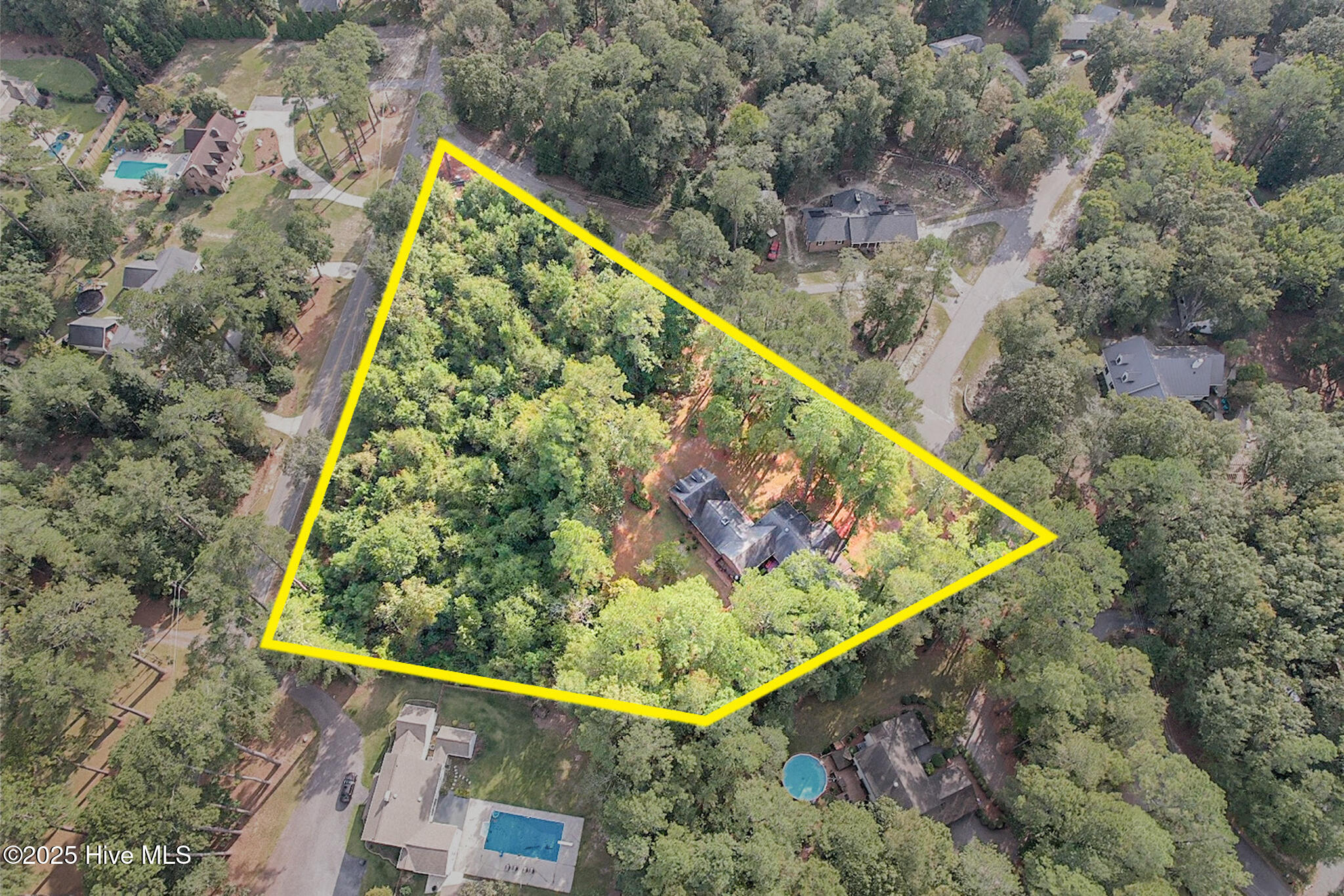 Homes for sale in Laurinburg, NC | 12521 Bag Pipe Ln, Laurinburg, NC 28352 | MLS# 100533808