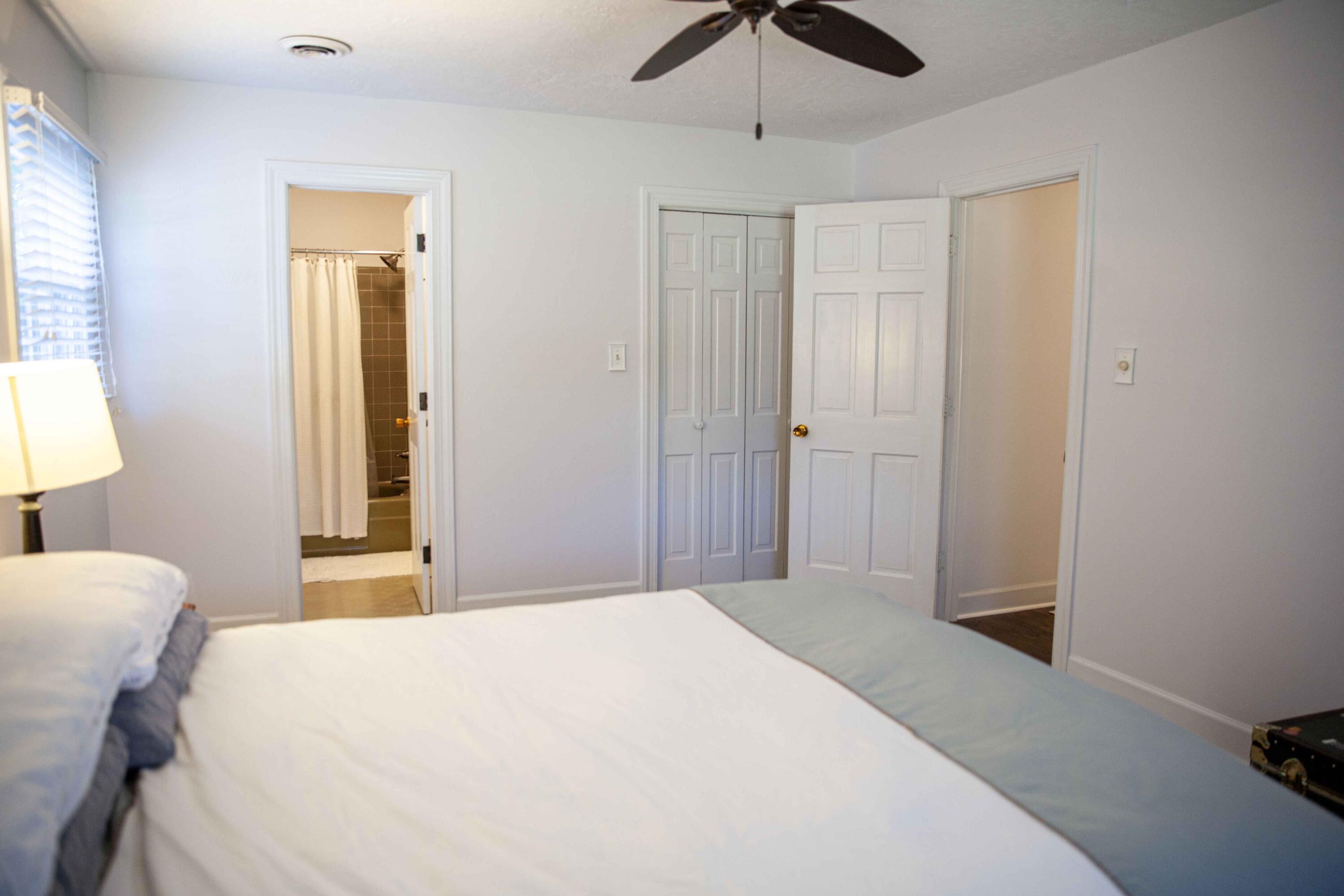 9Bedroom2