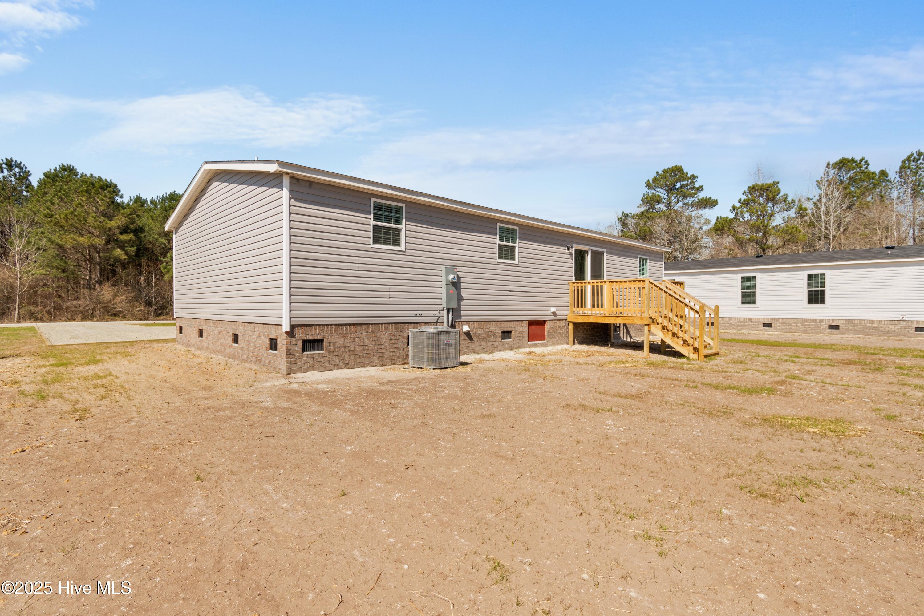 Homes for sale in Winnabow, NC | 6745 Lewis Dr Se, Winnabow, NC 28479 | MLS# 100523771