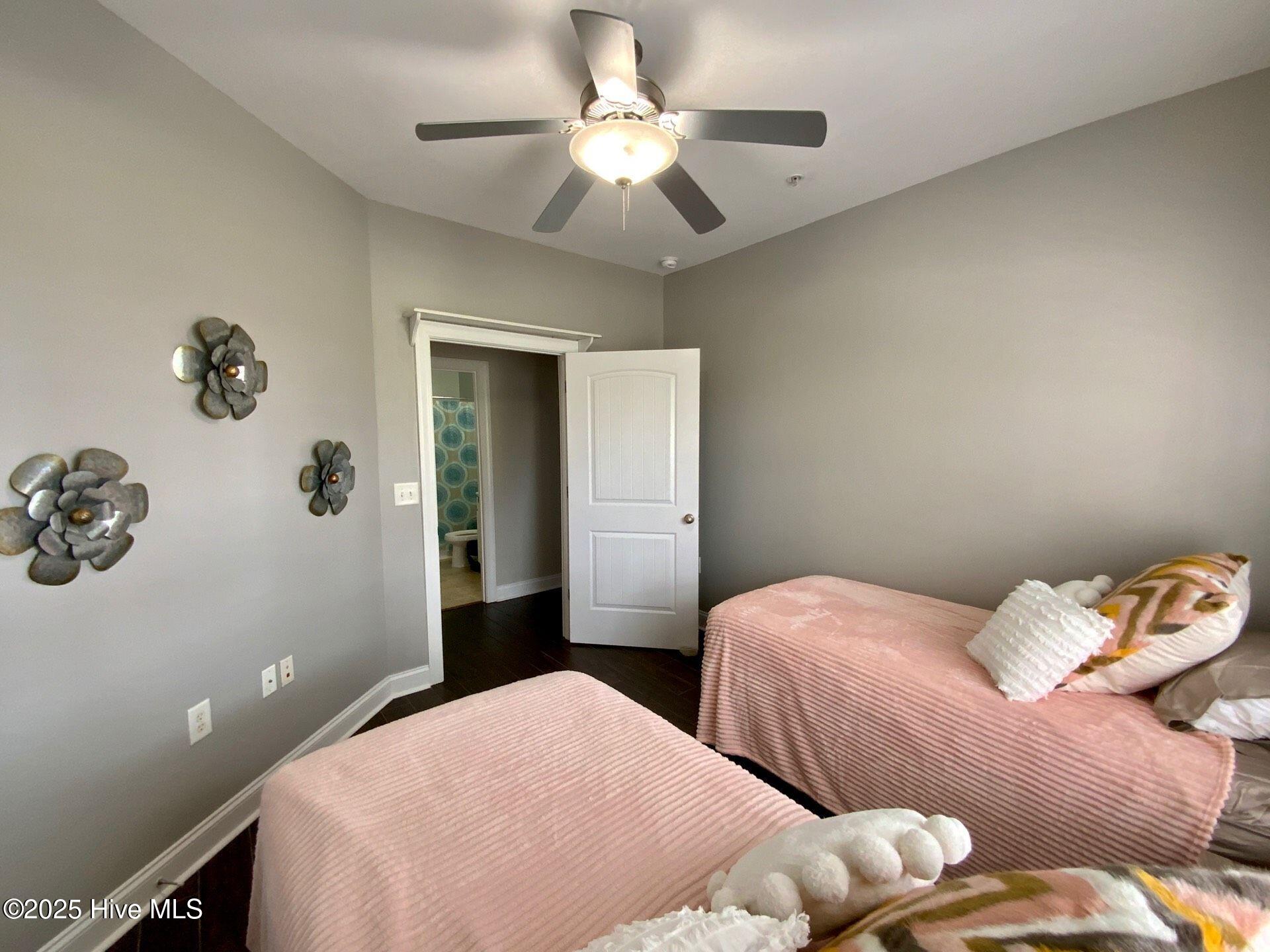 100 Gateway Condos Drive UNIT 113, Surf City, NC, 28445