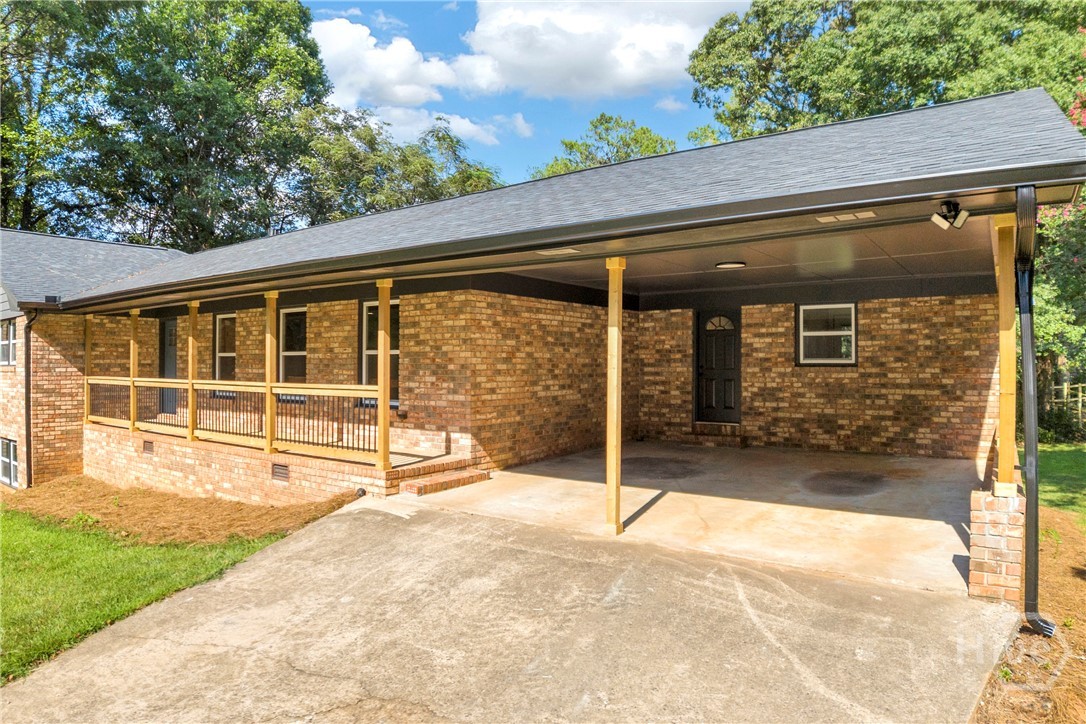 3rd image of 140 Benjamin Dr, Athens, GA 30606 | MLS# CL362915