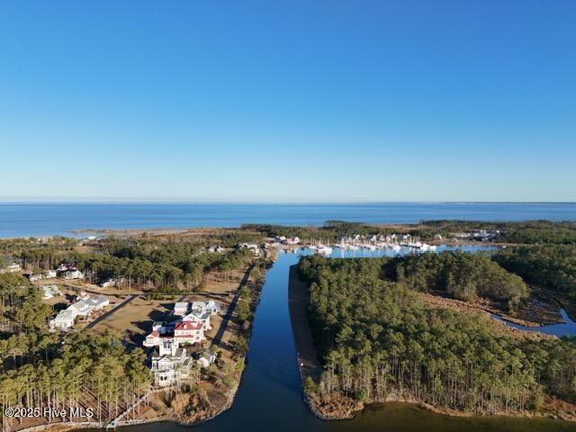 71 Jayne Point, Oriental, NC, 28571