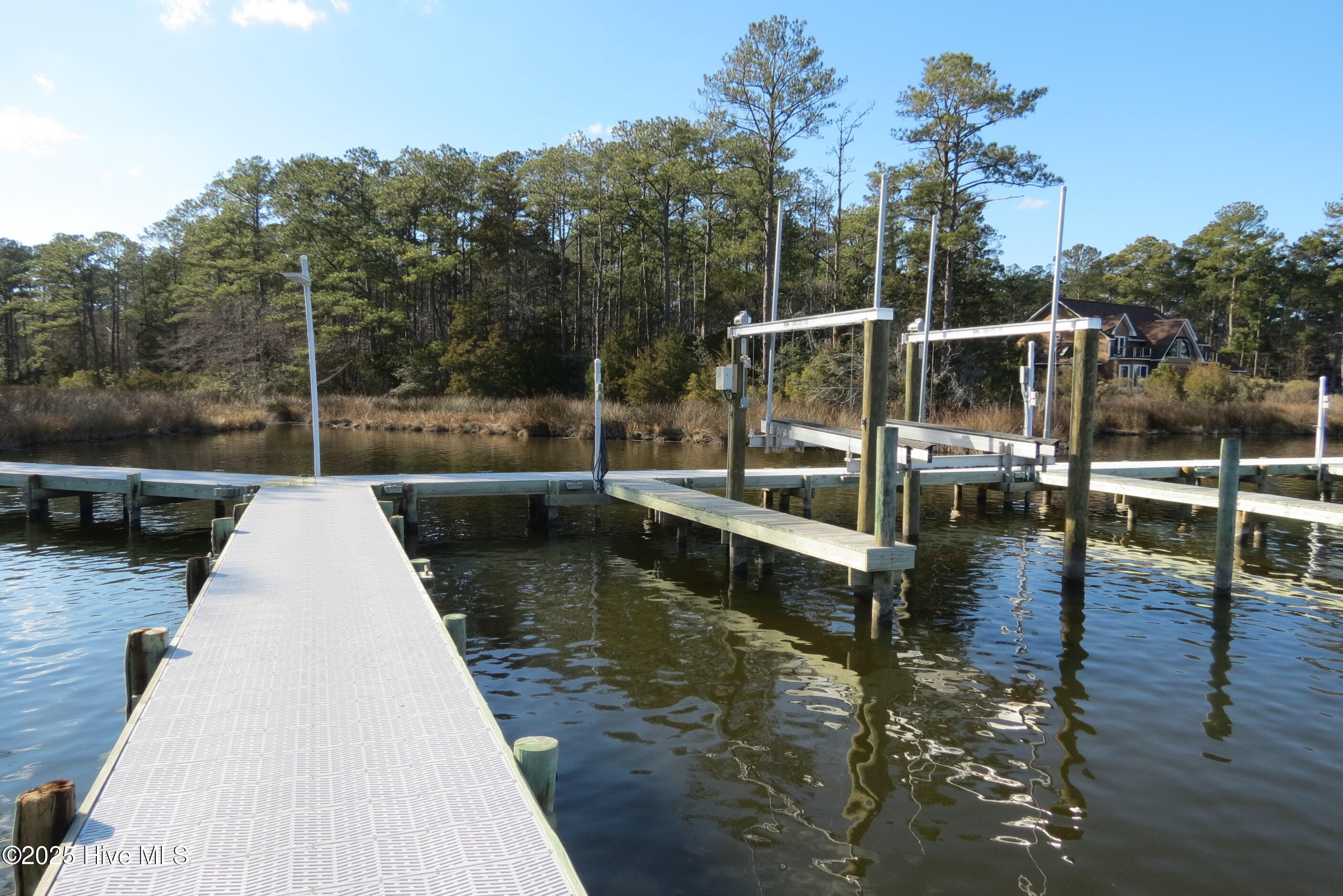 109 Winding Creek Drive, Oriental, NC, 28571