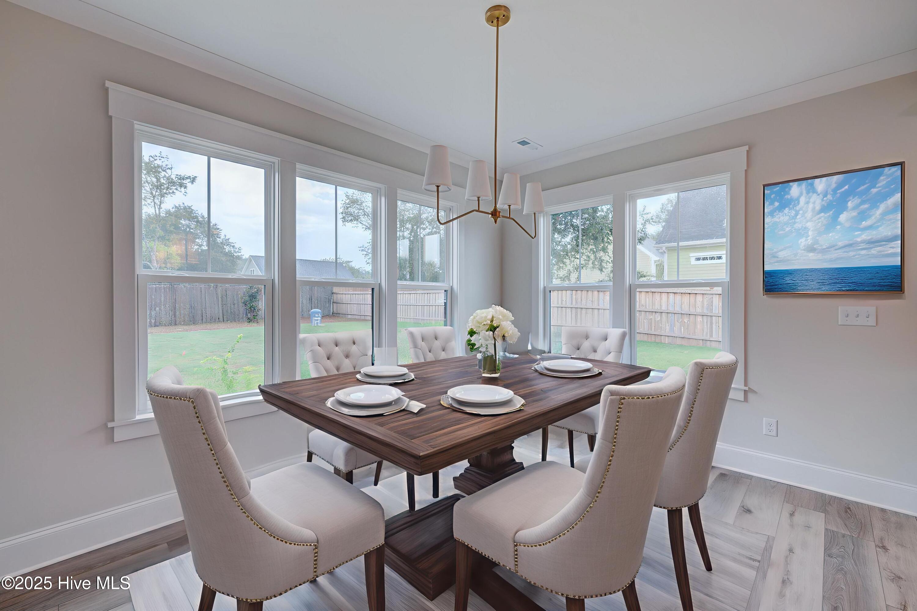 100526920 | Photo 15