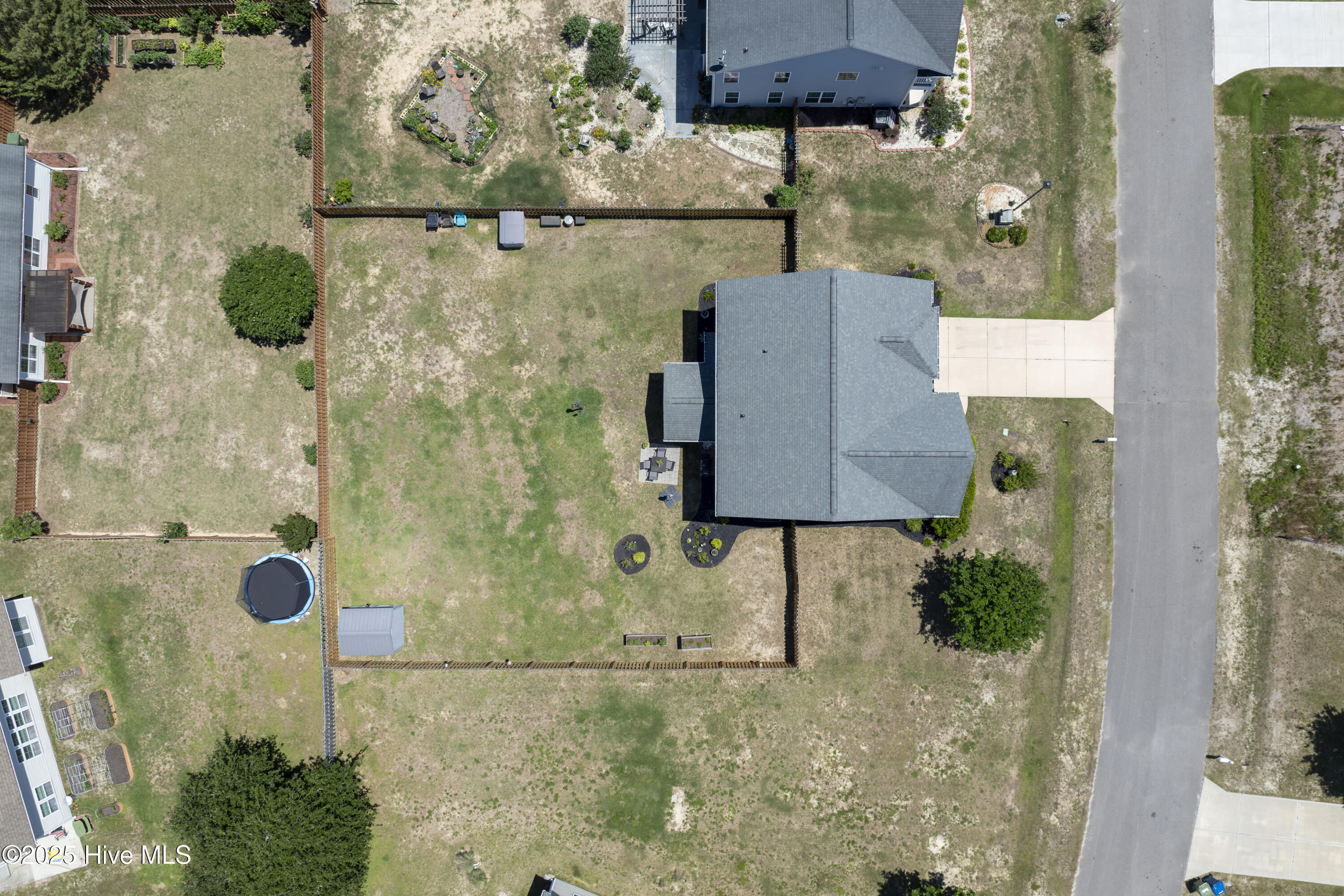 100509634 | Photo 53