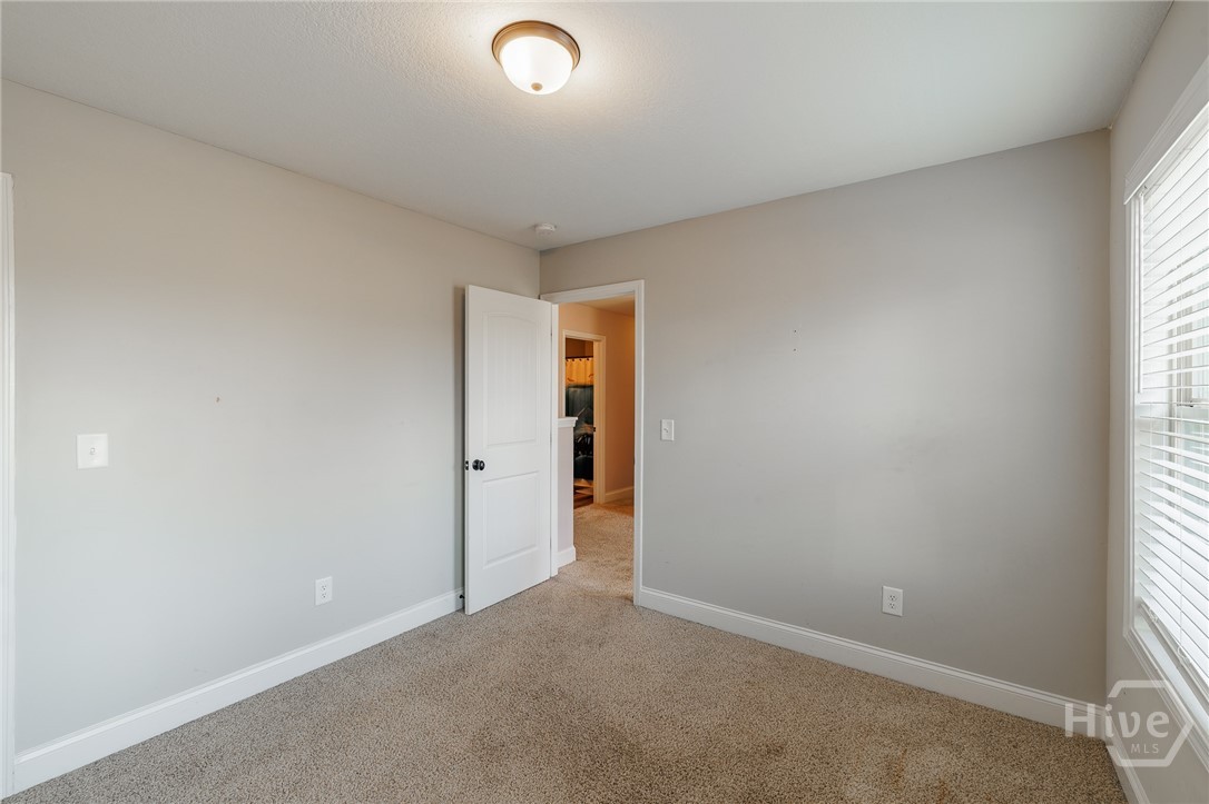 271 Oxmoor Close
