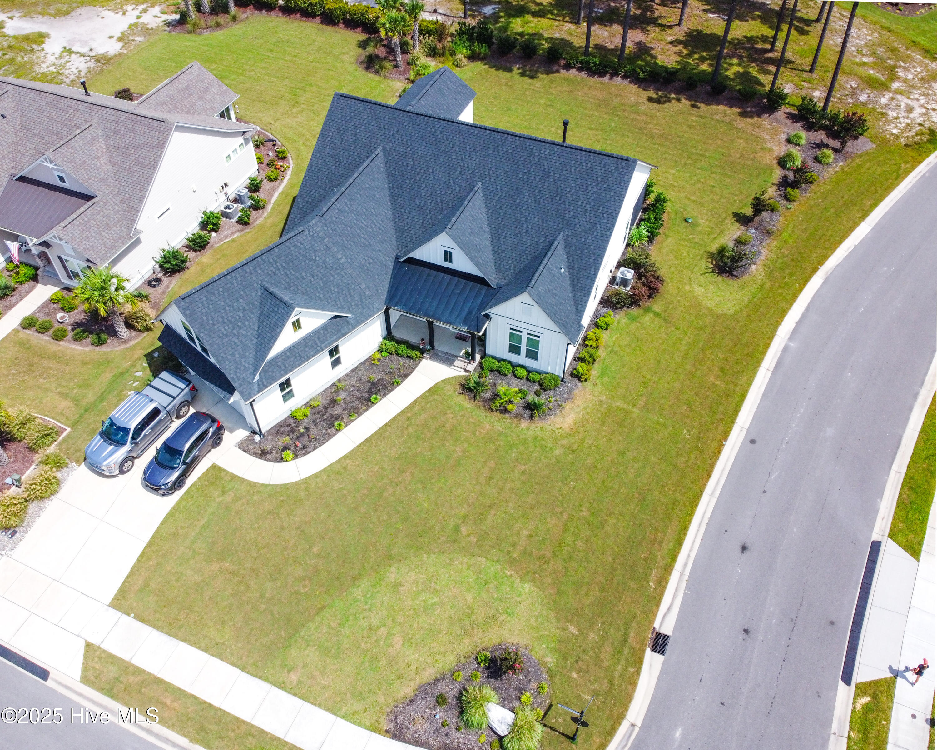 100489115 | Photo 28