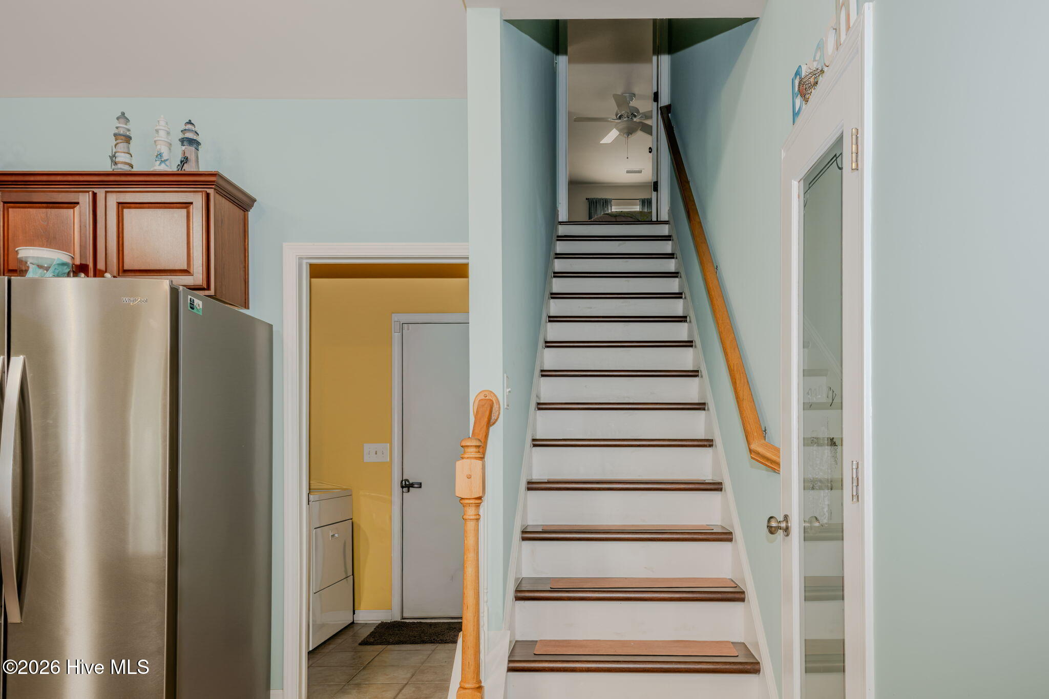 100562762 | Photo 14